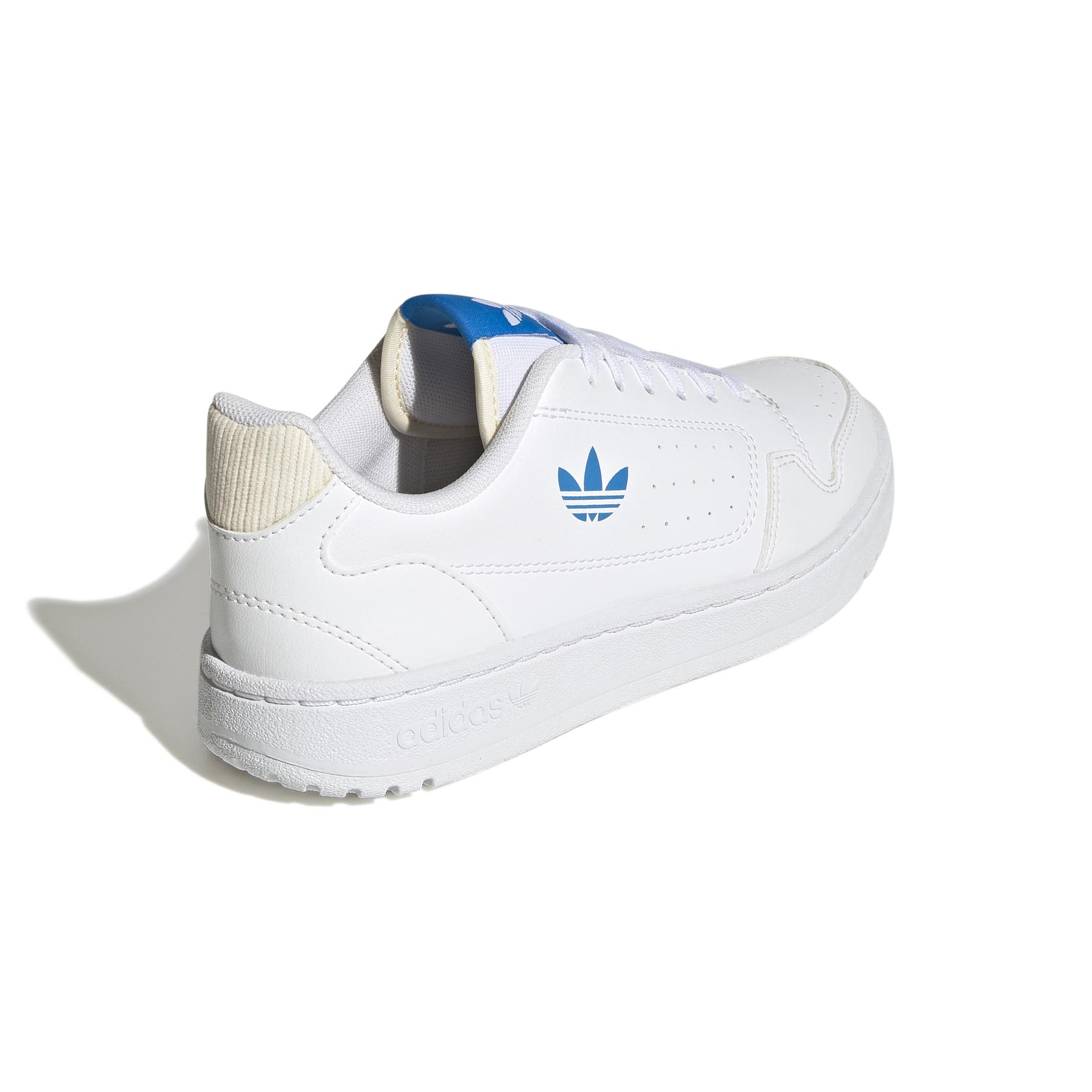 product/a/d/adidas-originals_gz1875_7_footwear_photography_back_lateral_top_view_white_000.jpg
