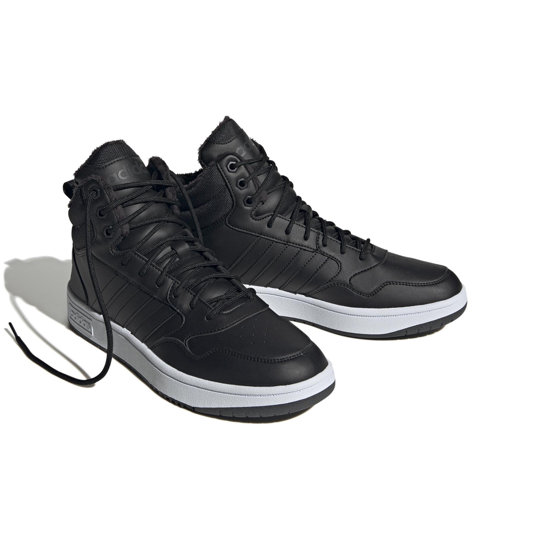 product/a/d/adidas-originals_gz6679_6_footwear_photography_front_lateral_top_view_white.jpg