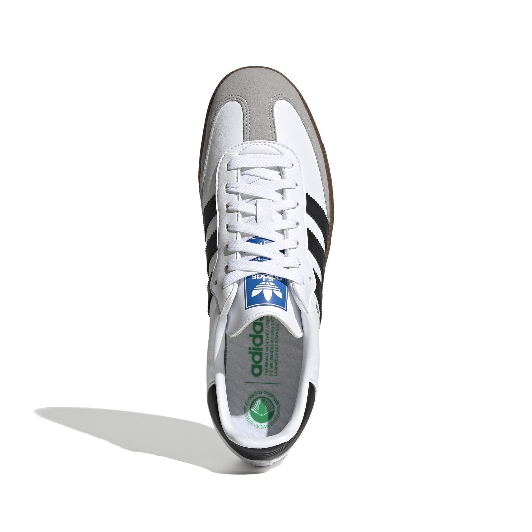 product/a/d/adidas-originals_h01877_3_footwear_photography_top_portrait_view_white_000.jpg