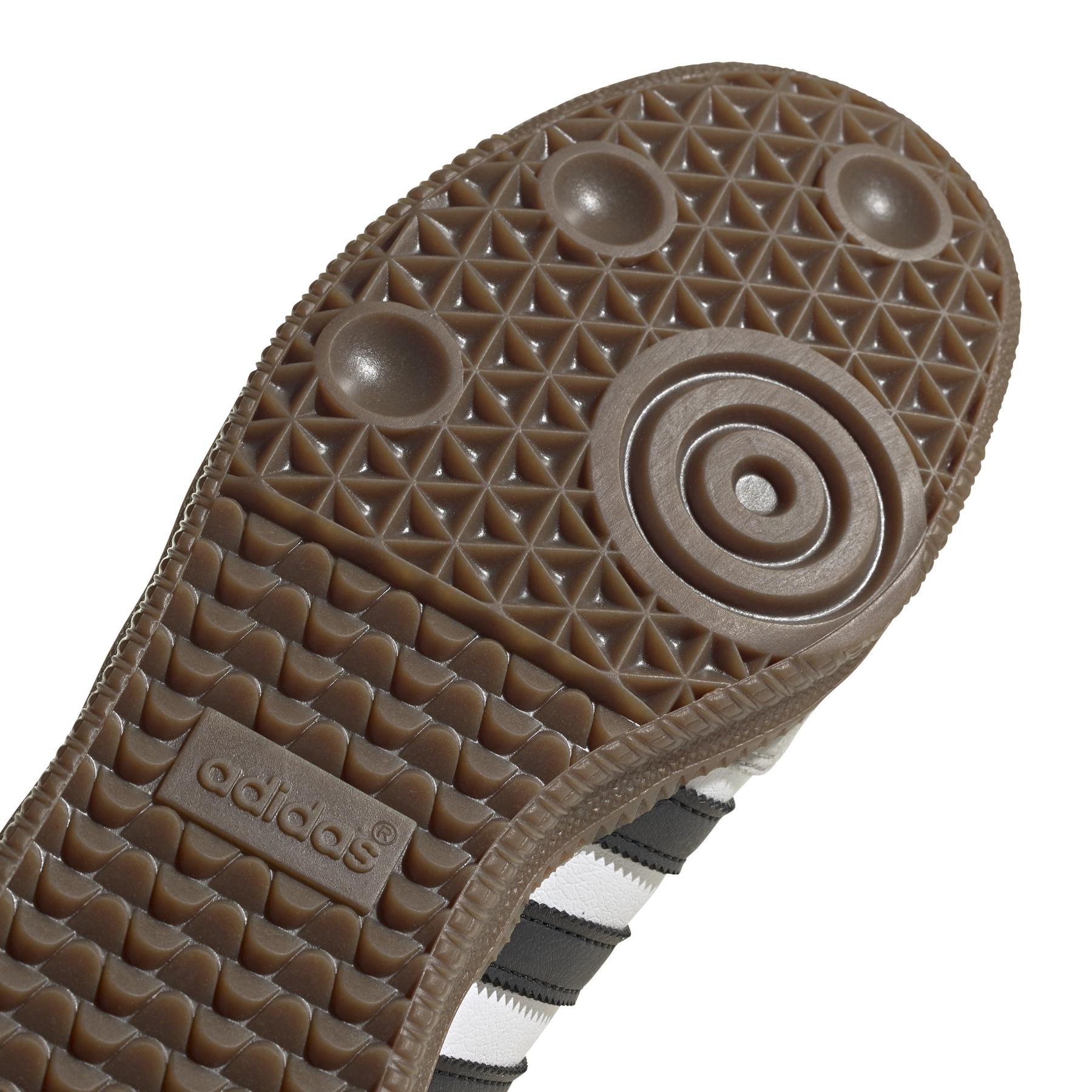 product/a/d/adidas-originals_h01877_9_footwear_photography_detail_view_2_white_000.jpg