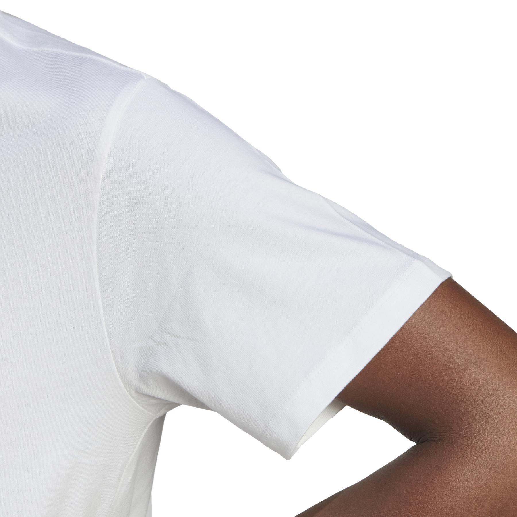 product/a/d/adidas-originals_hk5186_9_apparel_on_model_detail_view_2_white.jpg