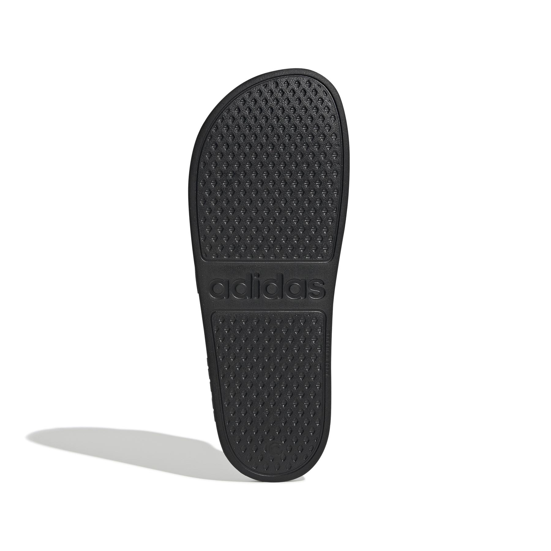 product/a/d/adidas_eg1758_4_footwear_photography_bottom_view_white.jpg