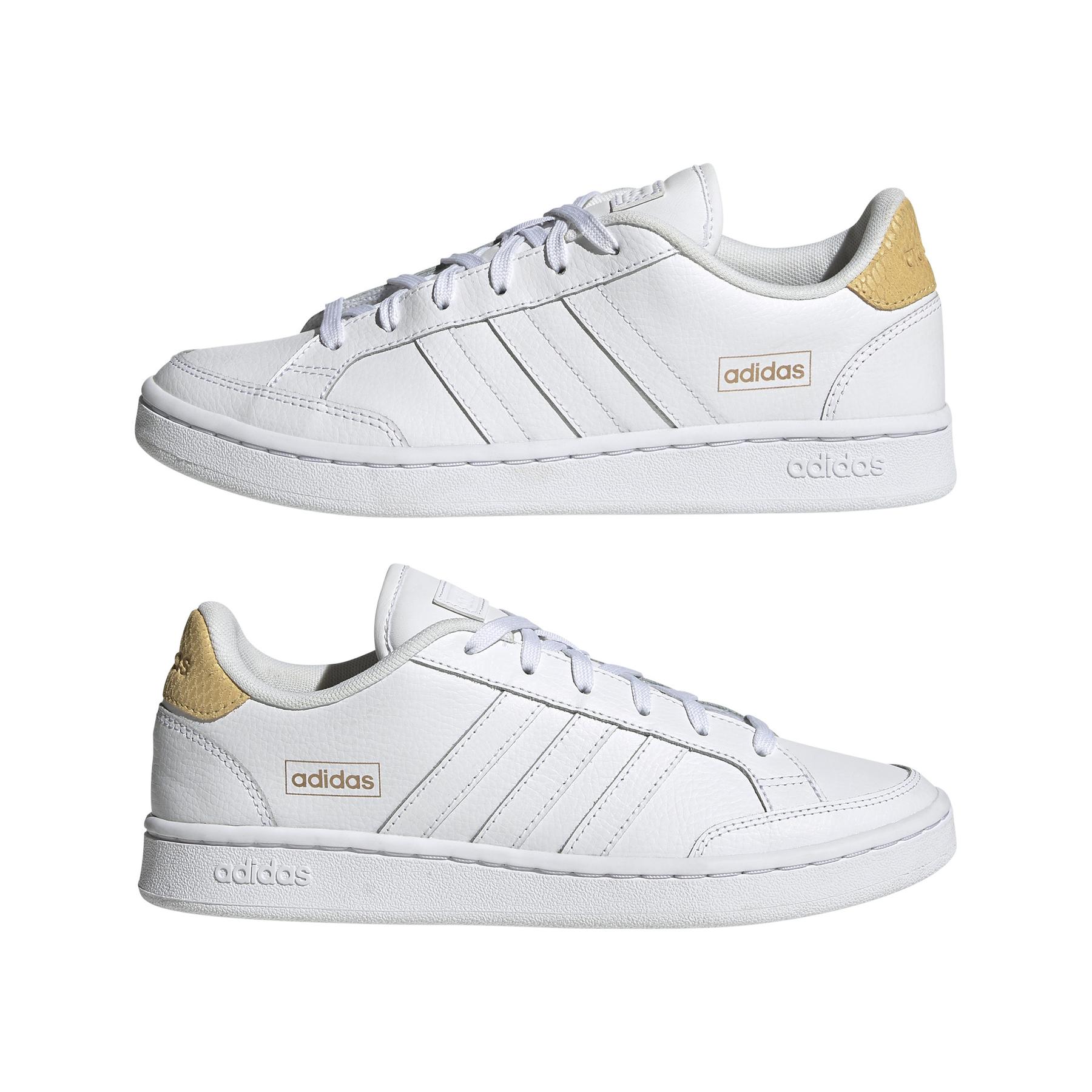 product/a/d/adidas_fw3301_11_footwear_photography_mirrored_pair_view_white_000.jpg