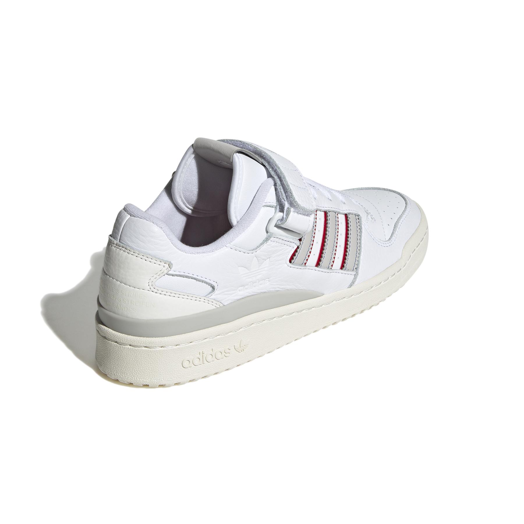 product/a/d/adidas_h03424_7_footwear_photography_back_lateral_top_view_white.jpg