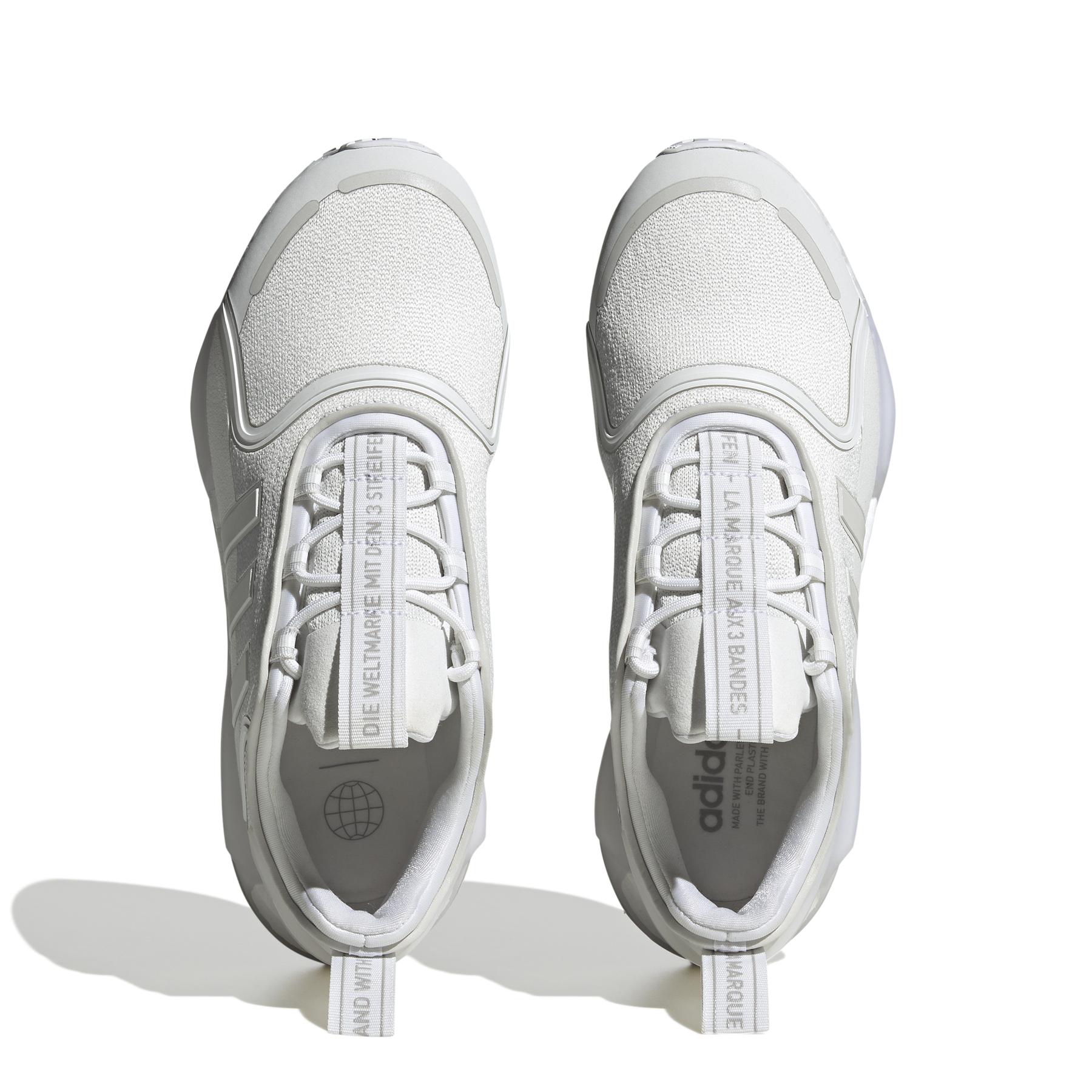product/a/d/adidas_hp9831_3_footwear_photography_top_portrait_view_white.jpg