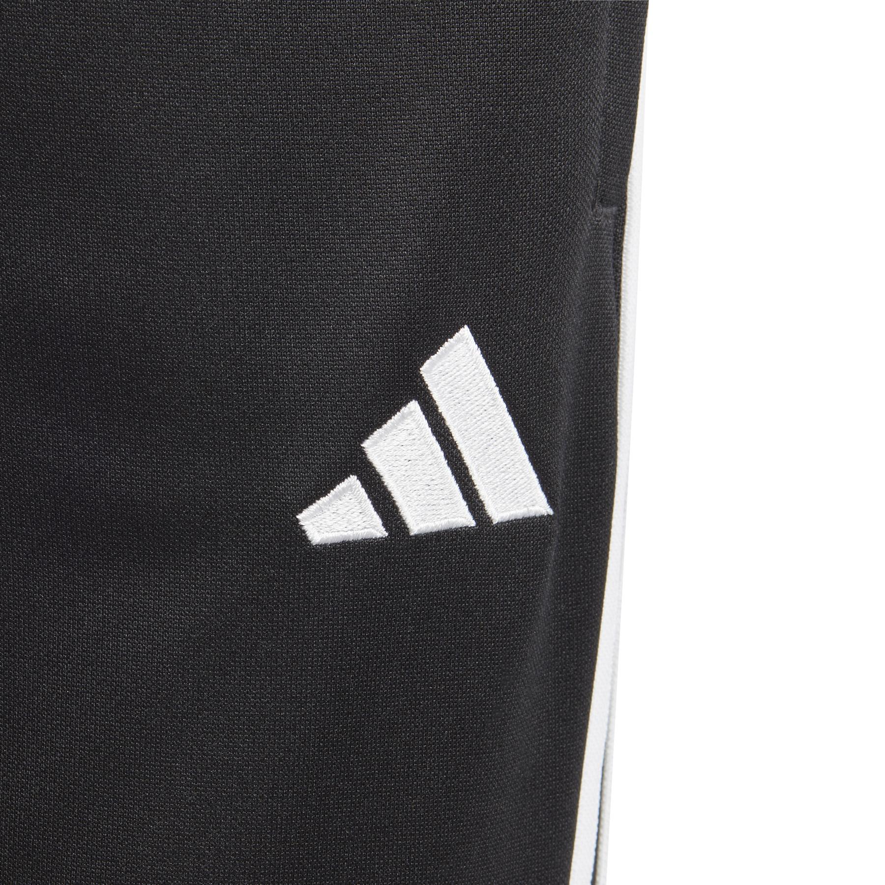 product/a/d/adidas_hs3620_3_apparel_photography_detail_view_1_white.jpg