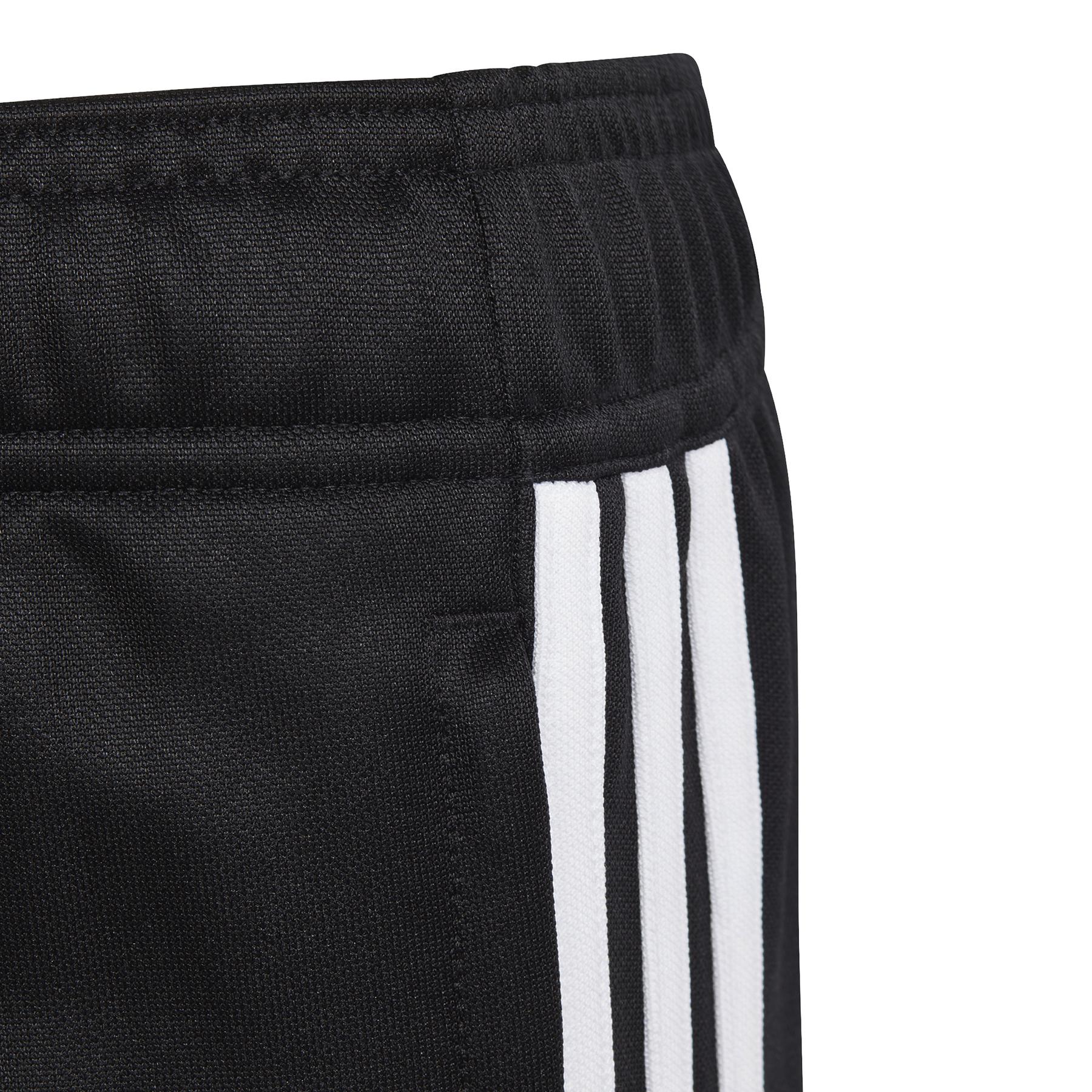 product/a/d/adidas_hs3620_4_apparel_photography_detail_view_2_white.jpg