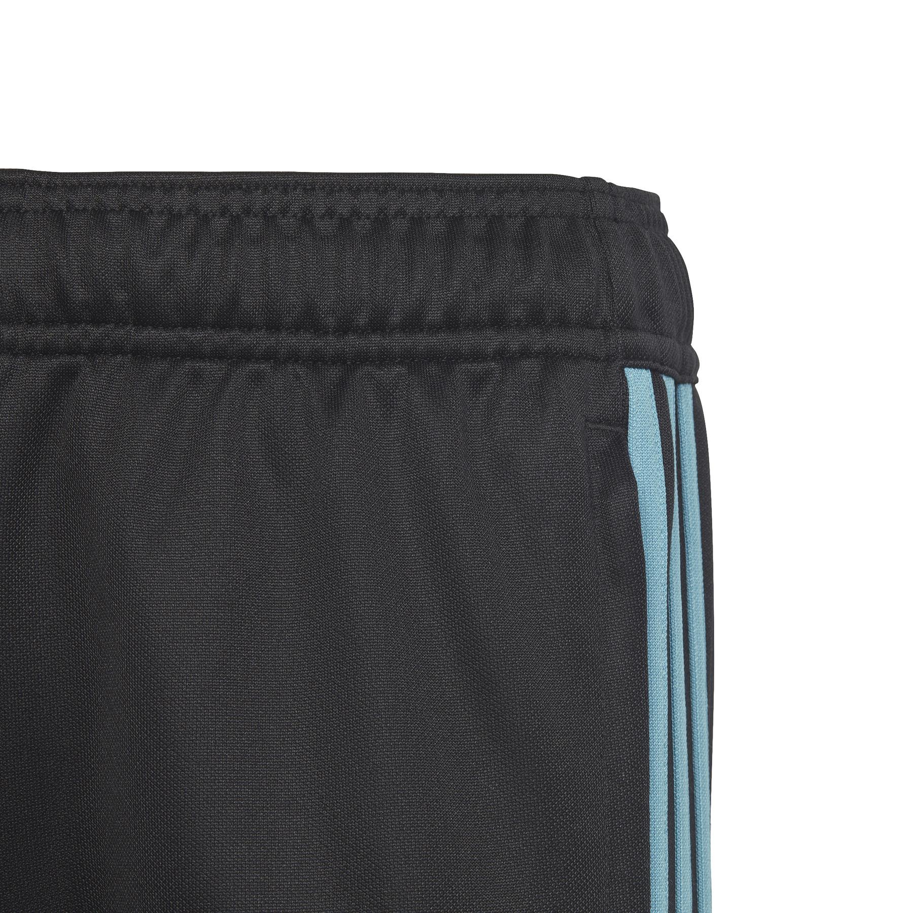 product/a/d/adidas_ic1588_5_apparel_photography_detail_view_2_white.jpg