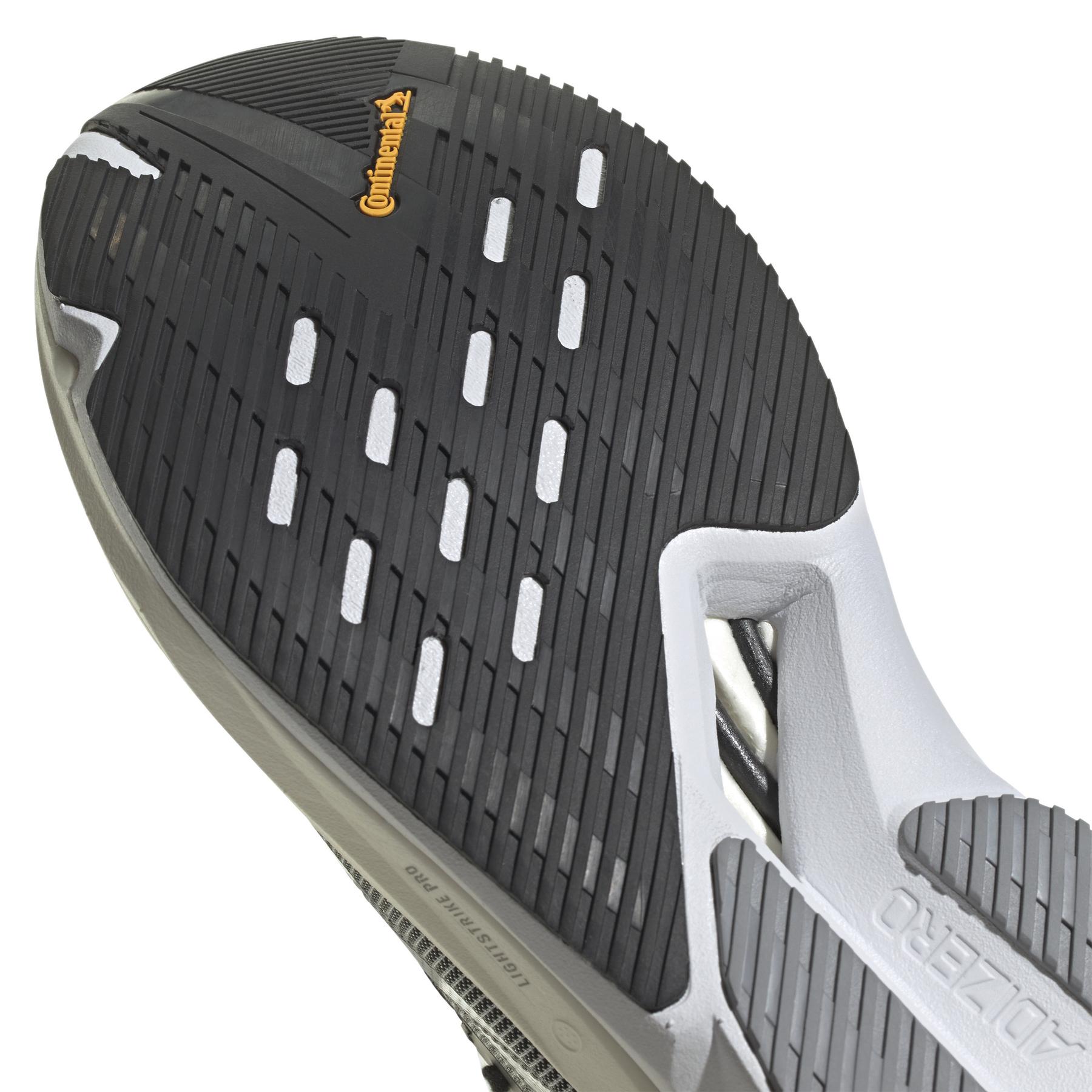product/a/d/adidas_id4234_8_footwear_photography_detail_view_1_white-030824x.jpg