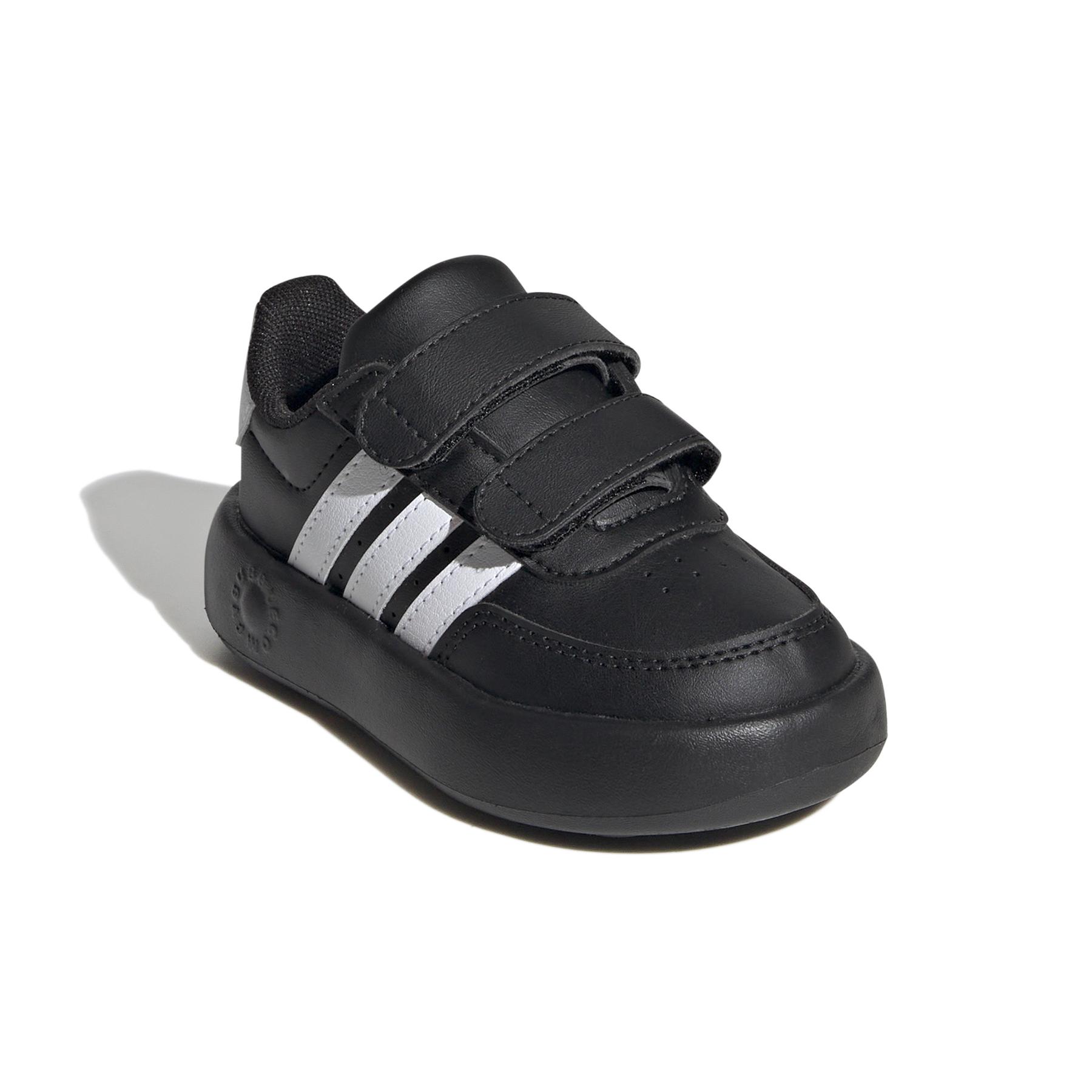 product/a/d/adidas_id5277_6_footwear_photography_front_lateral_top_view_white-nw052424.jpg