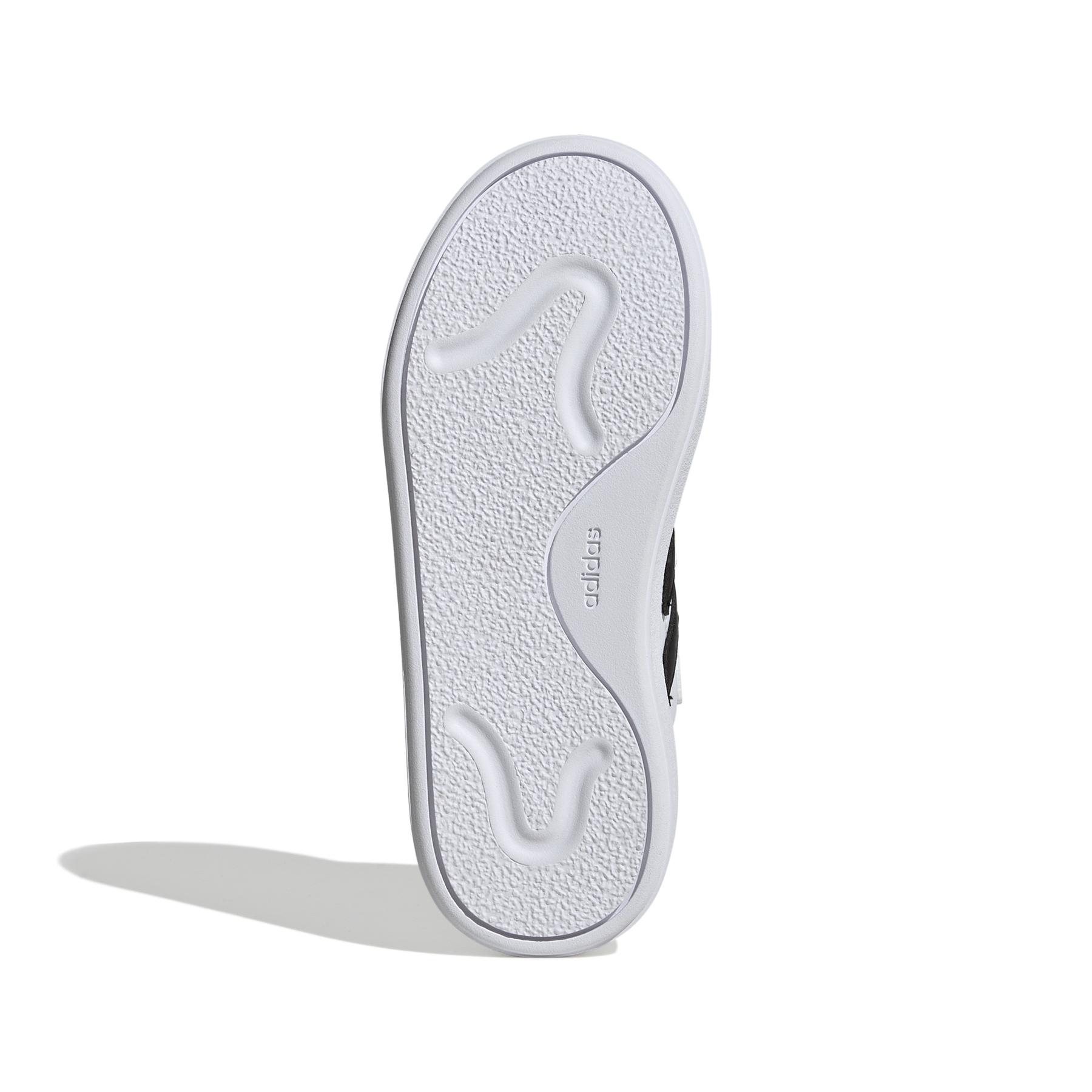 product/a/d/adidas_id6506_4_footwear_photography_bottom_view_white.jpg