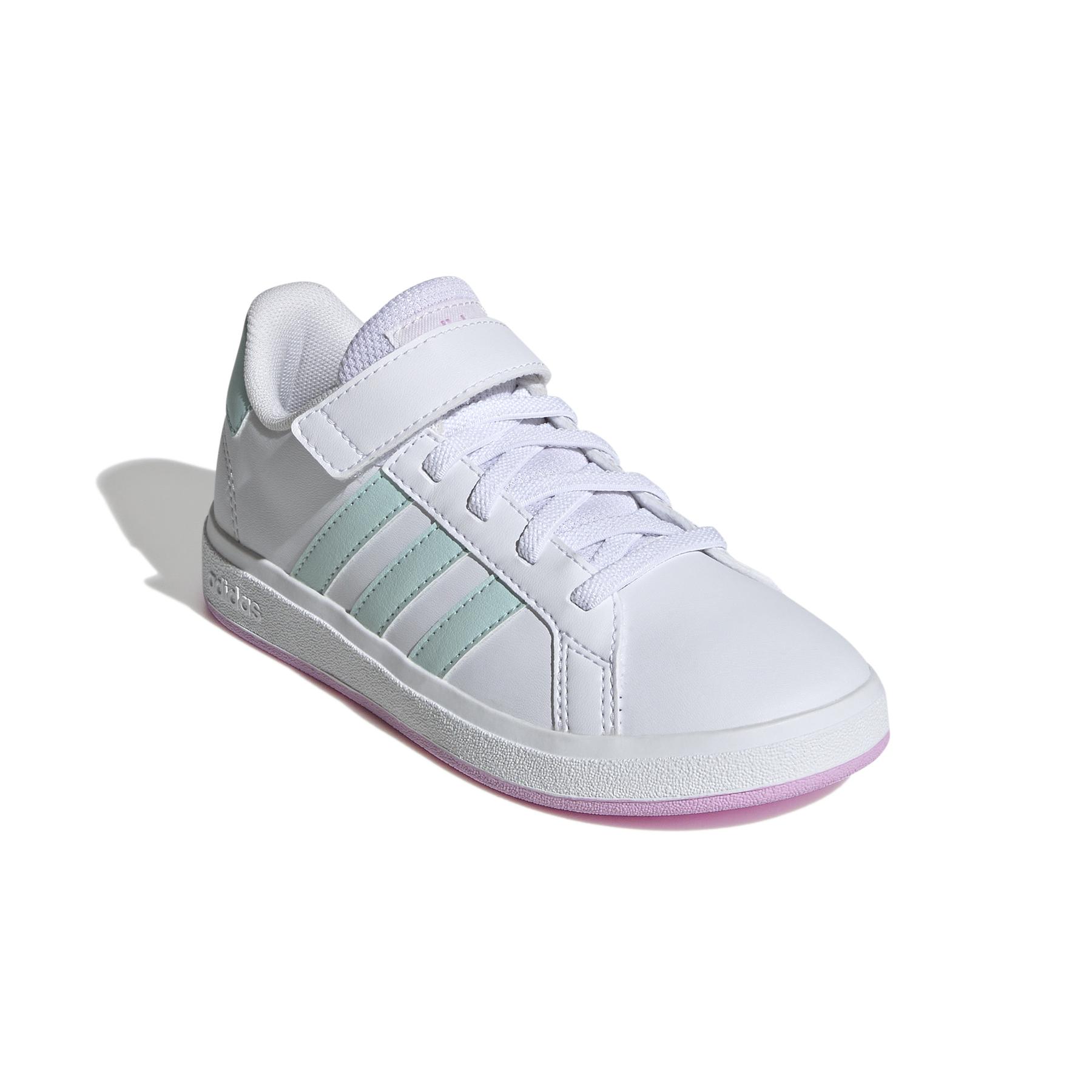 product/a/d/adidas_id7886_6_footwear_photography_front_lateral_top_view_white-nw091625.jpg