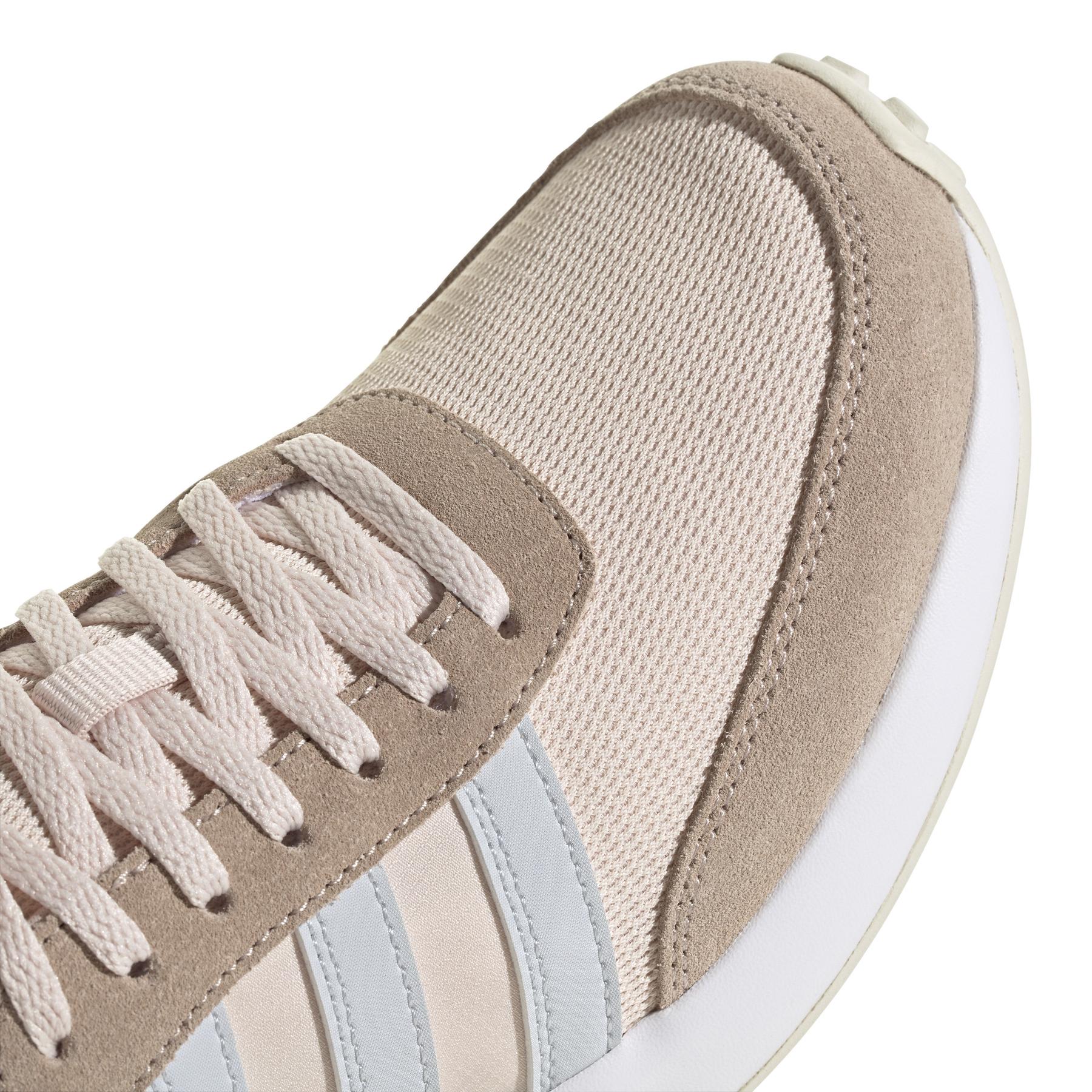 product/a/d/adidas_ig1215_9_footwear_photography_detail_view_2_white.jpg