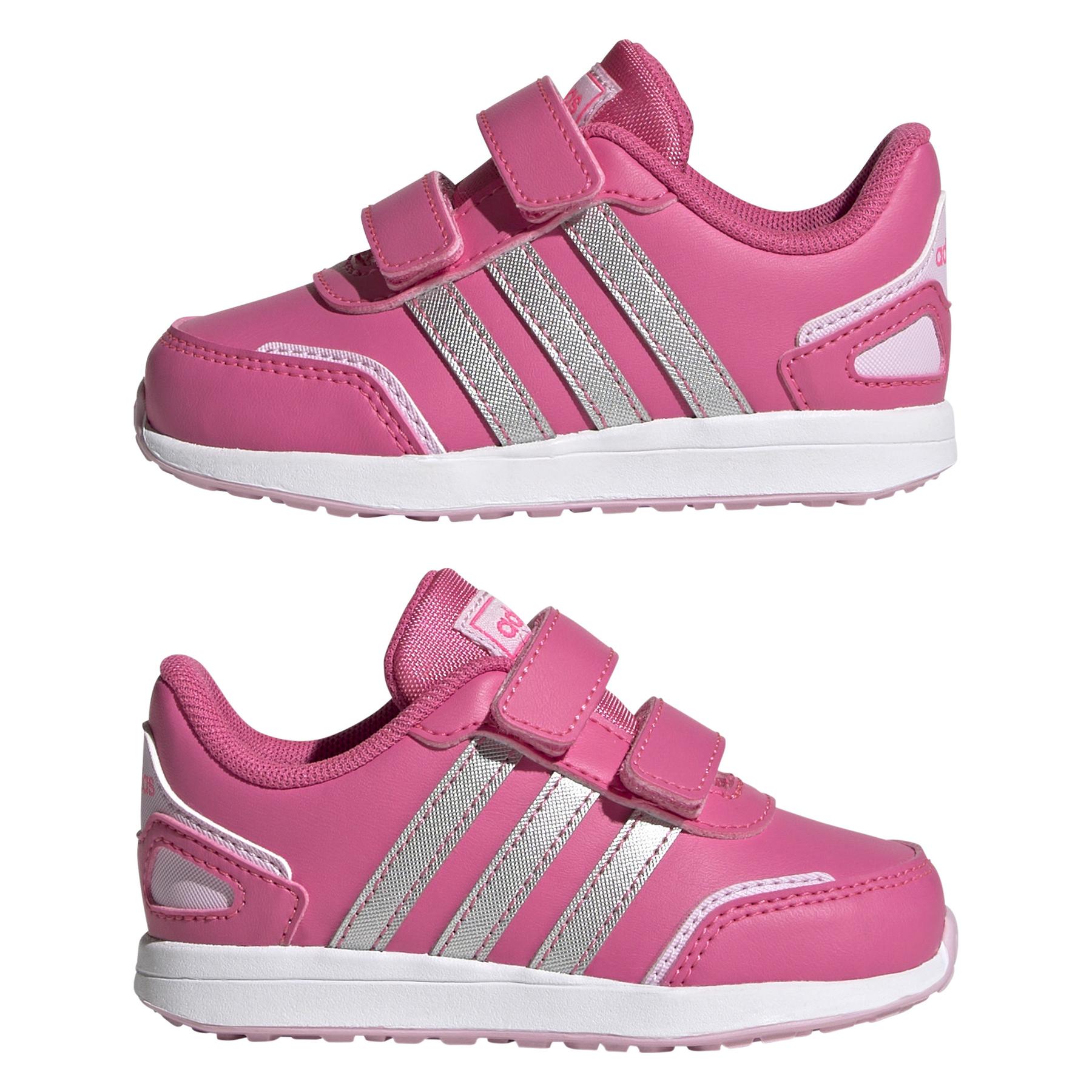 product/a/d/adidas_ig9645_10_footwear_photography_mirrored_pair_view_white-nw052424.jpg