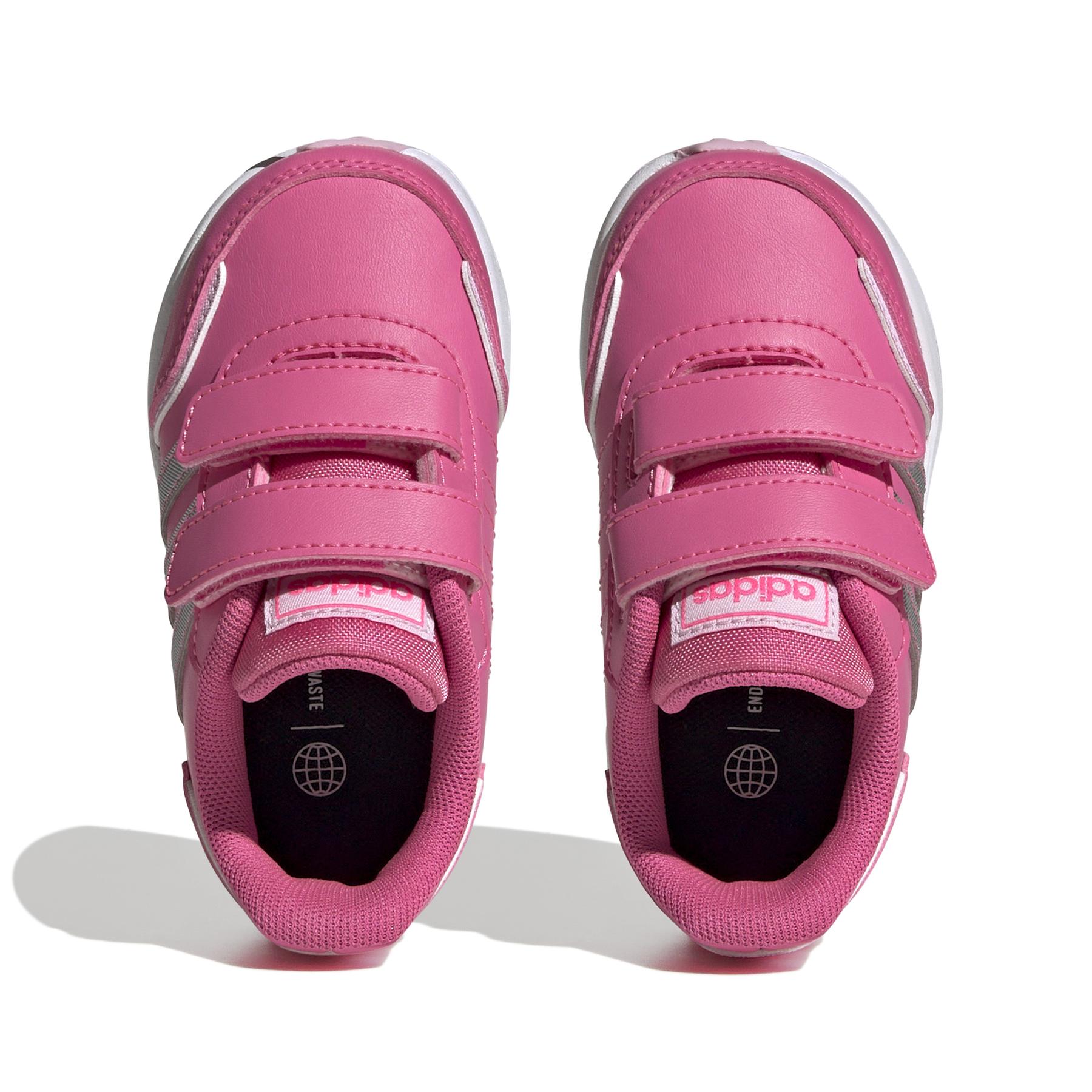 product/a/d/adidas_ig9645_3_footwear_photography_top_portrait_view_white-nw052424.jpg