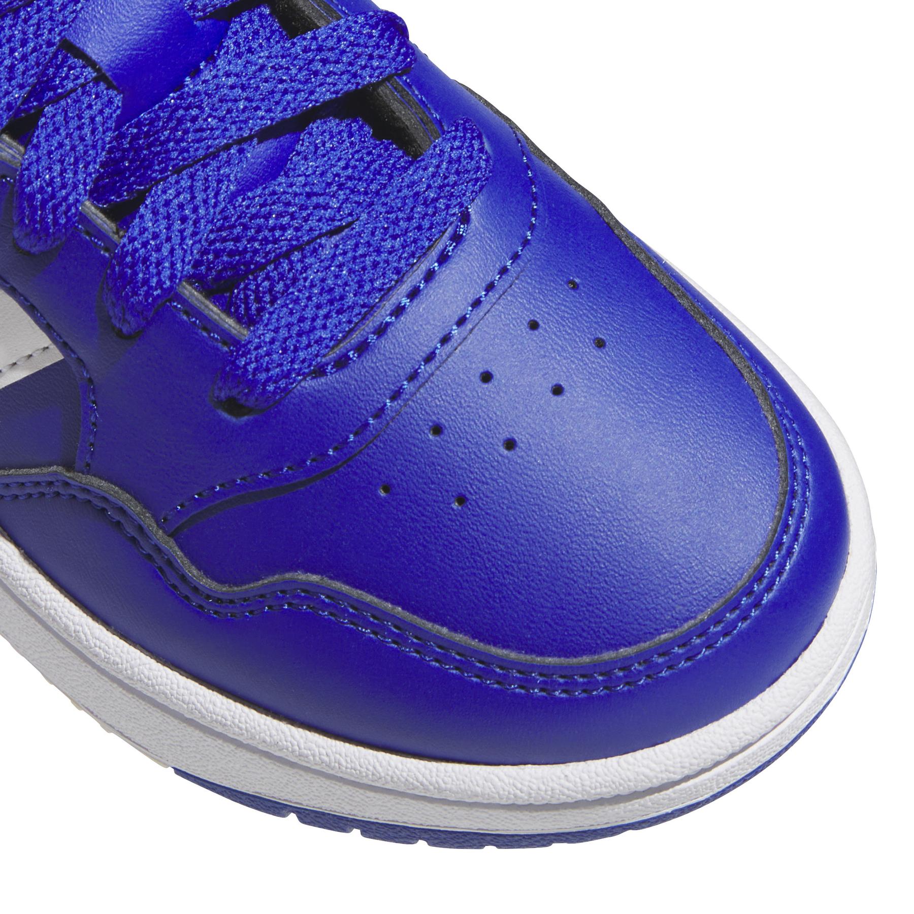 product/a/d/adidas_ih7891_8_footwear_photography_detail_view_1_white.jpg