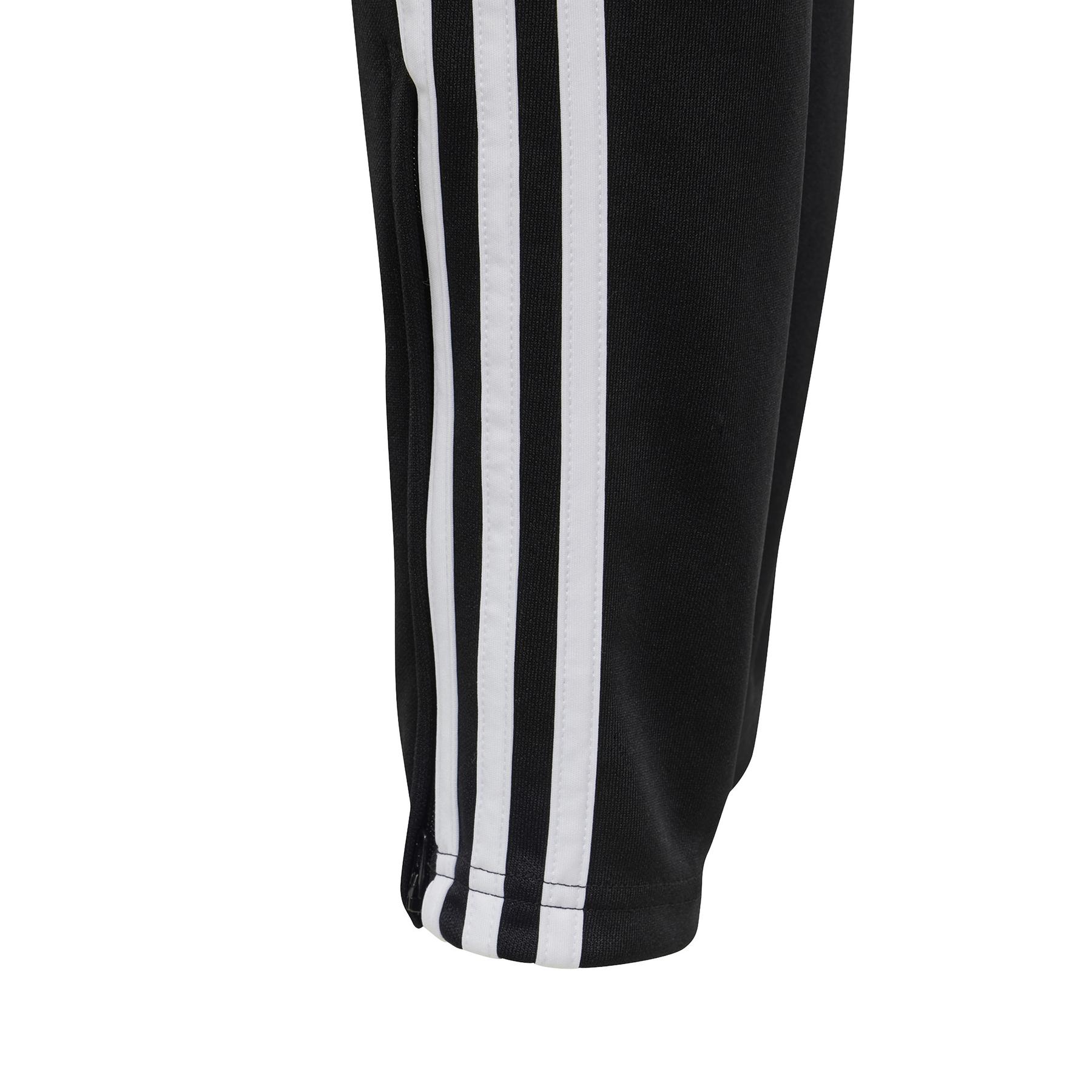 product/a/d/adidas_ij7667_6_apparel_photography_detail_view_3_white.jpg