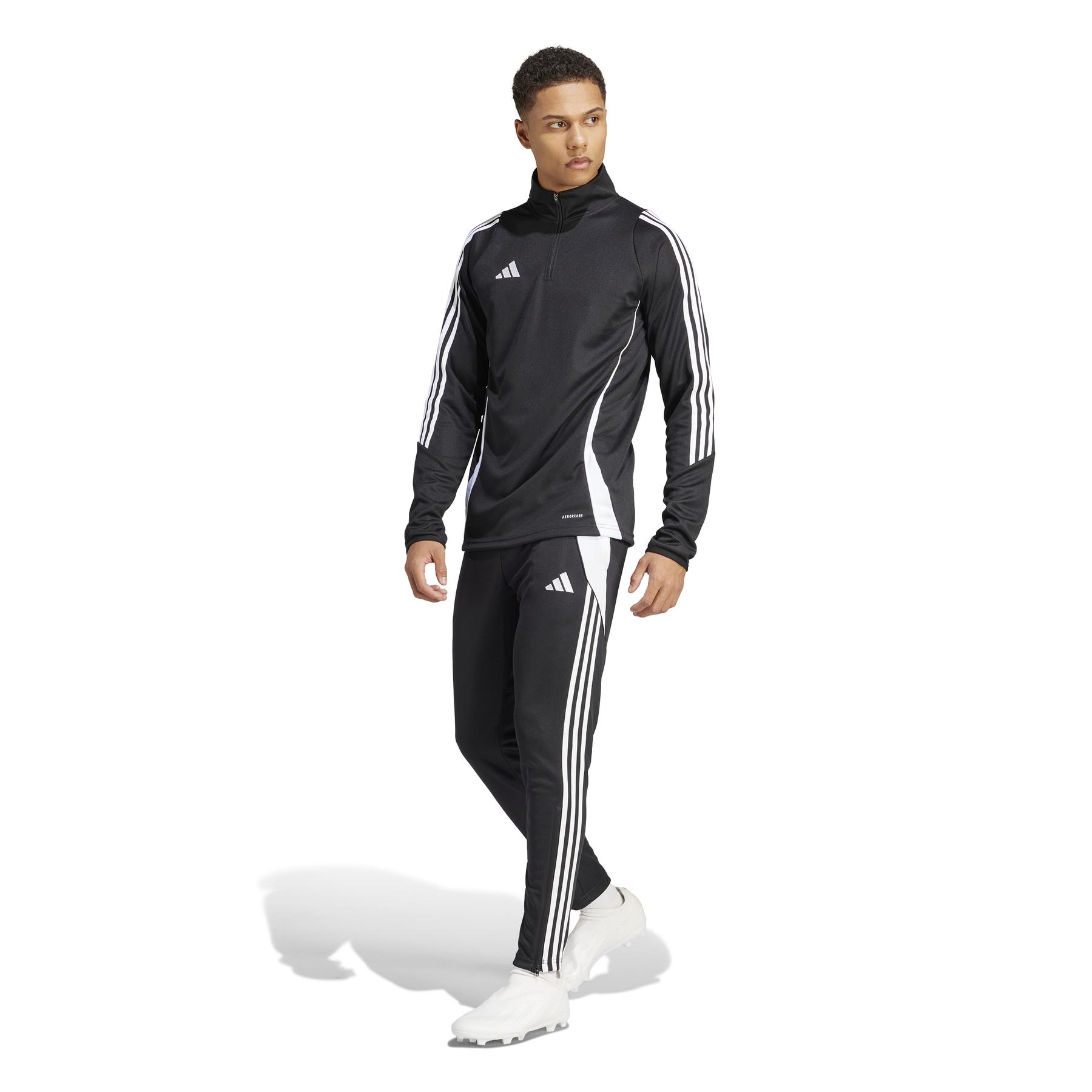 product/a/d/adidas_ip1953_6_apparel_on_model_standard_outfit_view_white.jpg
