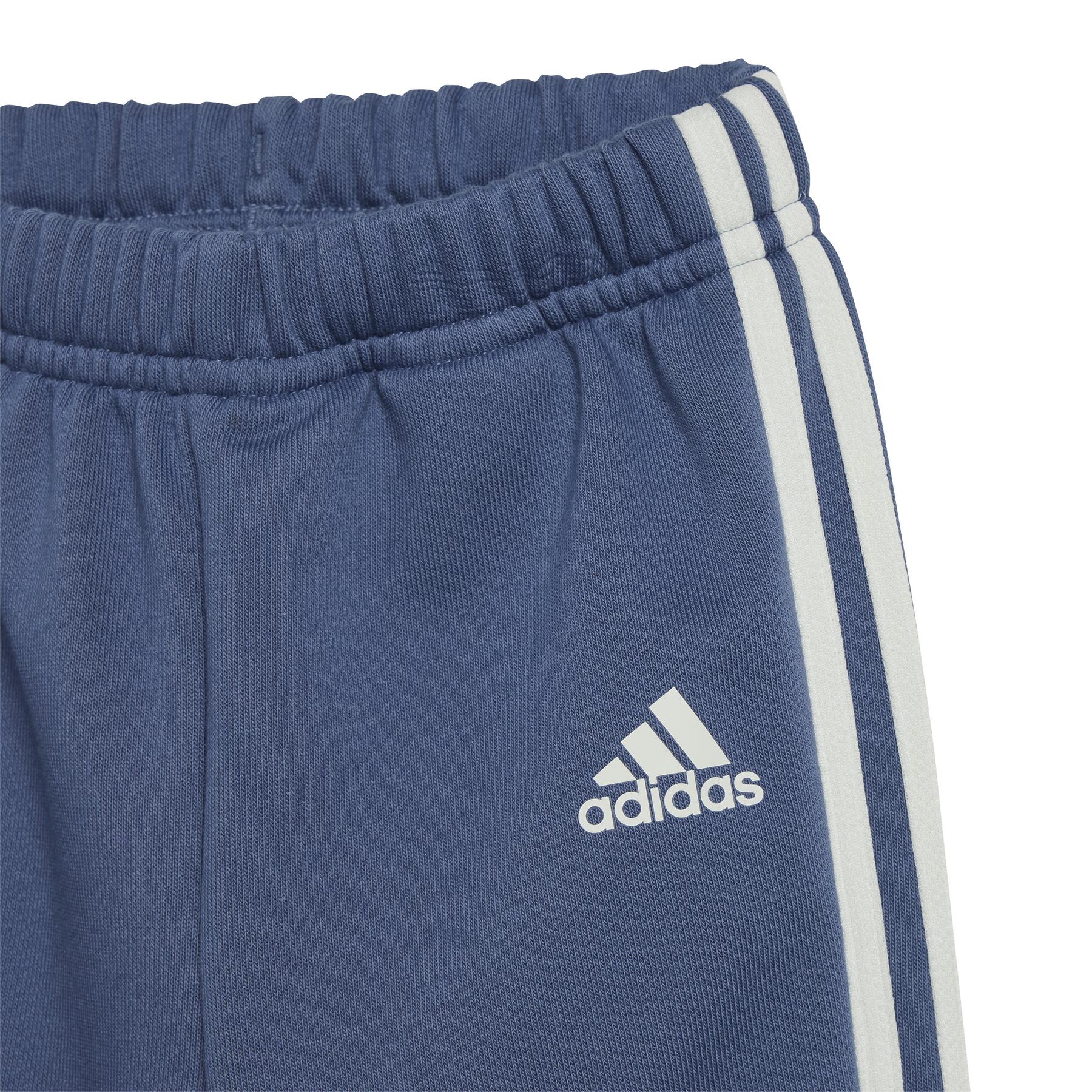 product/a/d/adidas_iq4065_5_apparel_photography_detail_view_3_white.jpg