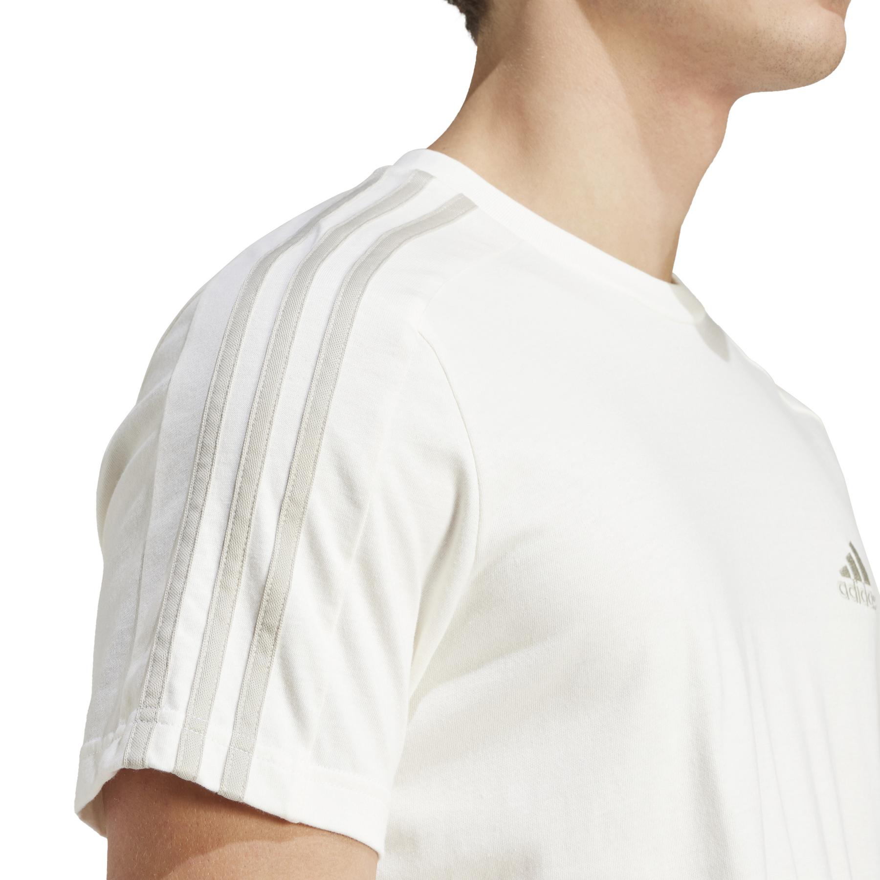 product/a/d/adidas_is1337_8_apparel_on_model_detail_view_2_white.jpg