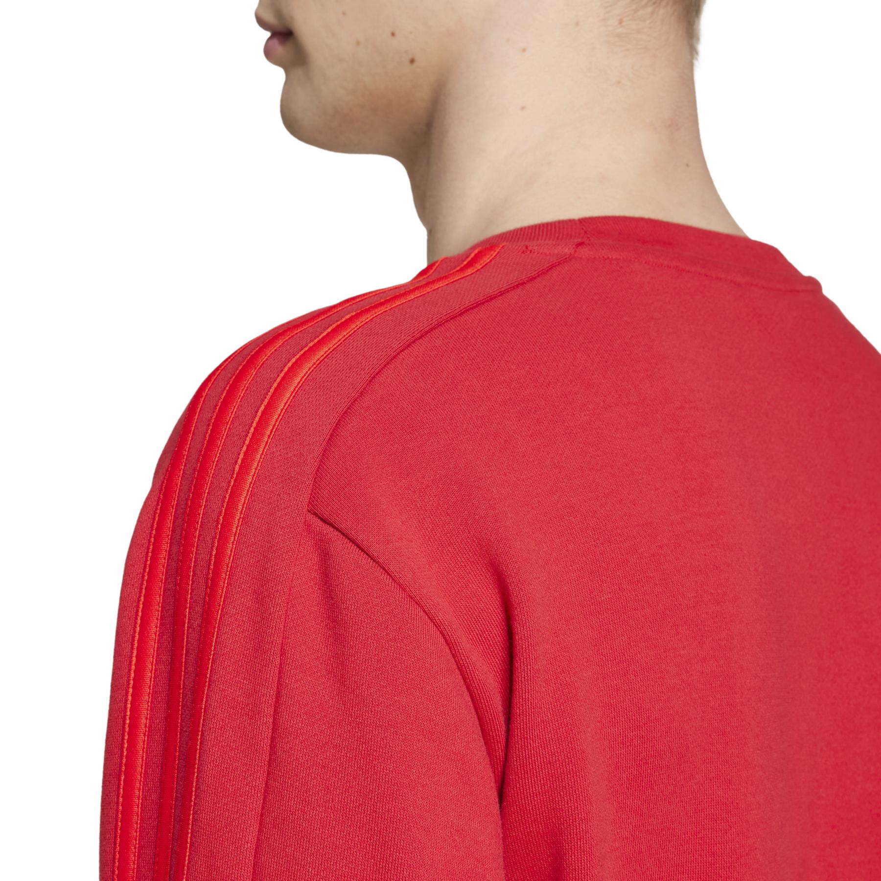 product/a/d/adidas_it4144_9_apparel_on_model_detail_view_2_white.jpg