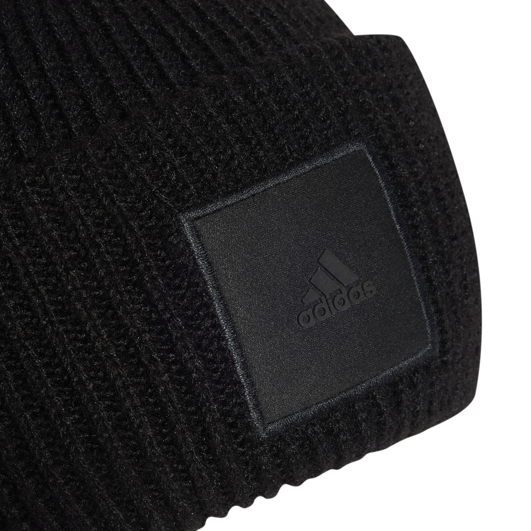 product/a/d/adidas_iy5255_3_hardware_photography_detail_view_1_white.jpg