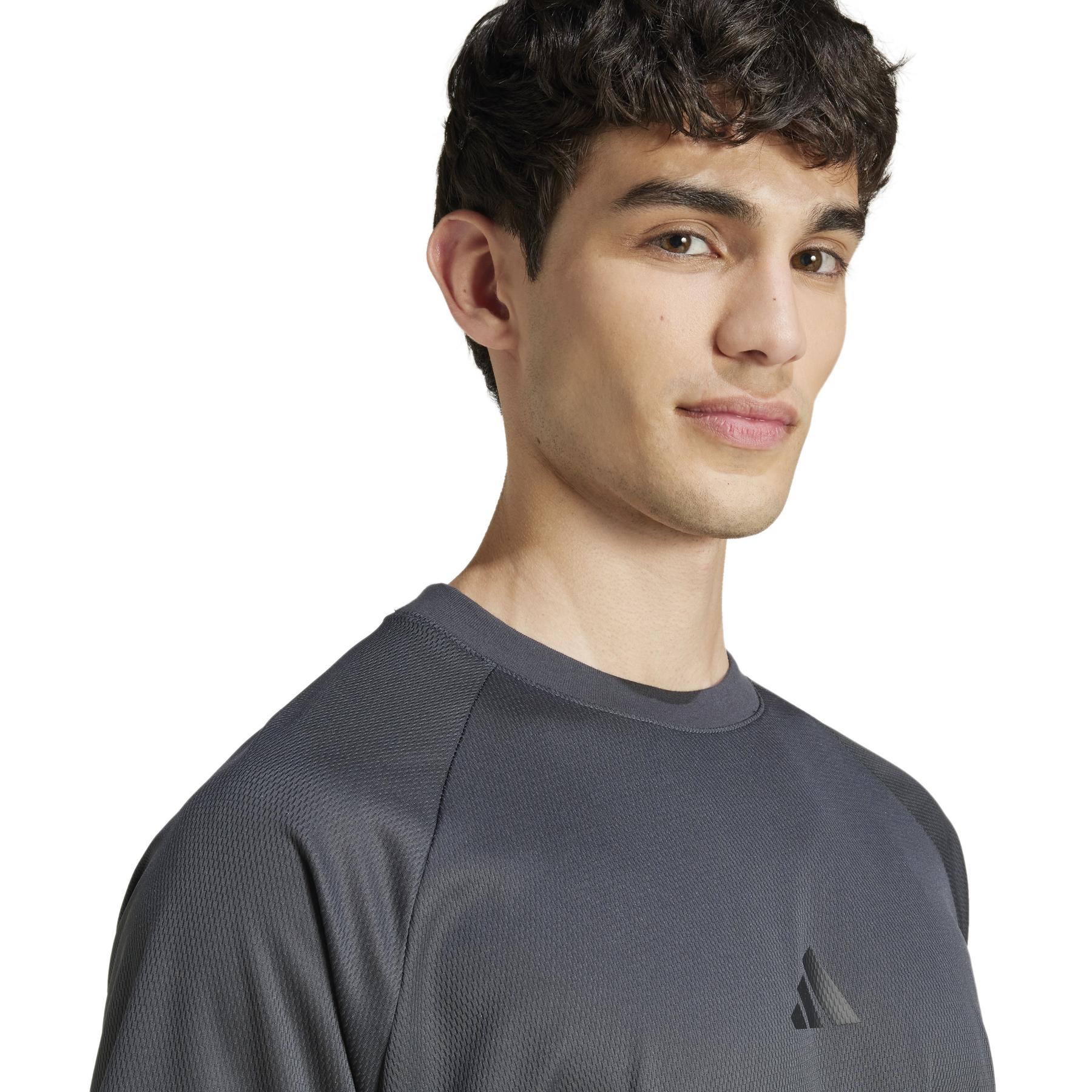 product/a/d/adidas_jd8097_dkgrey_5.jpg