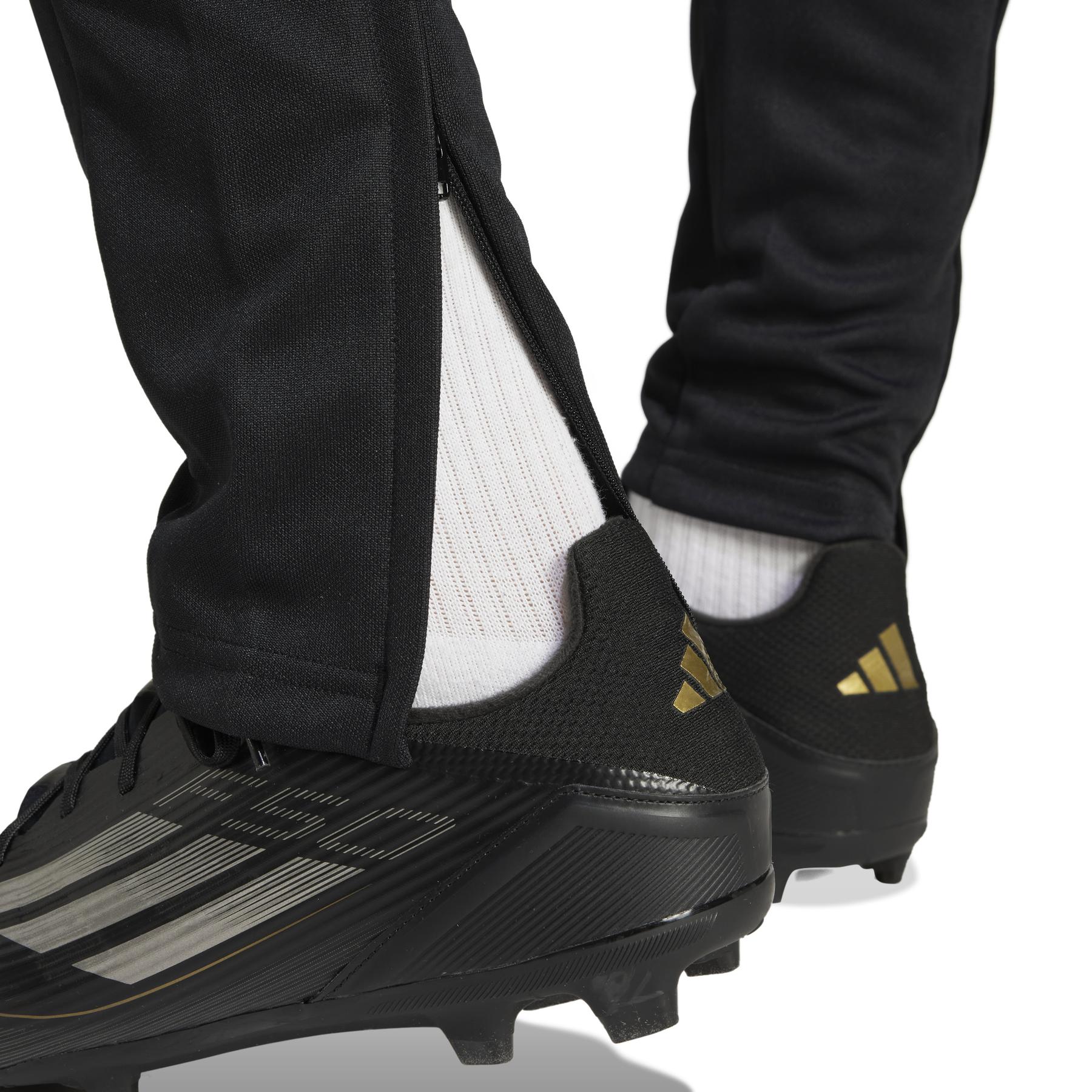 product/a/d/adidas_je2782_6_apparel_on_model_detail_view_1_white.jpg