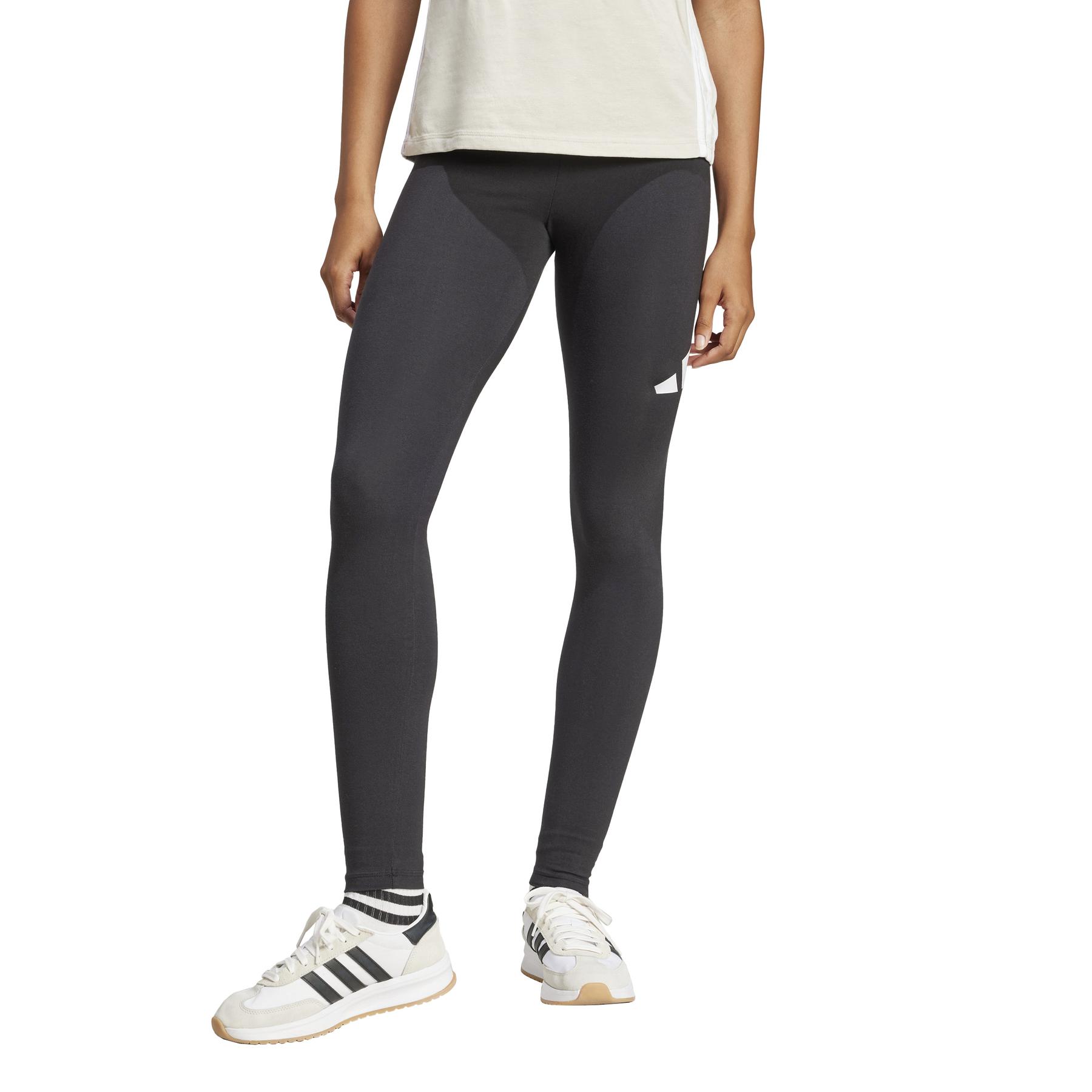 product/a/d/adidas_jh1182_black-white_2.jpg