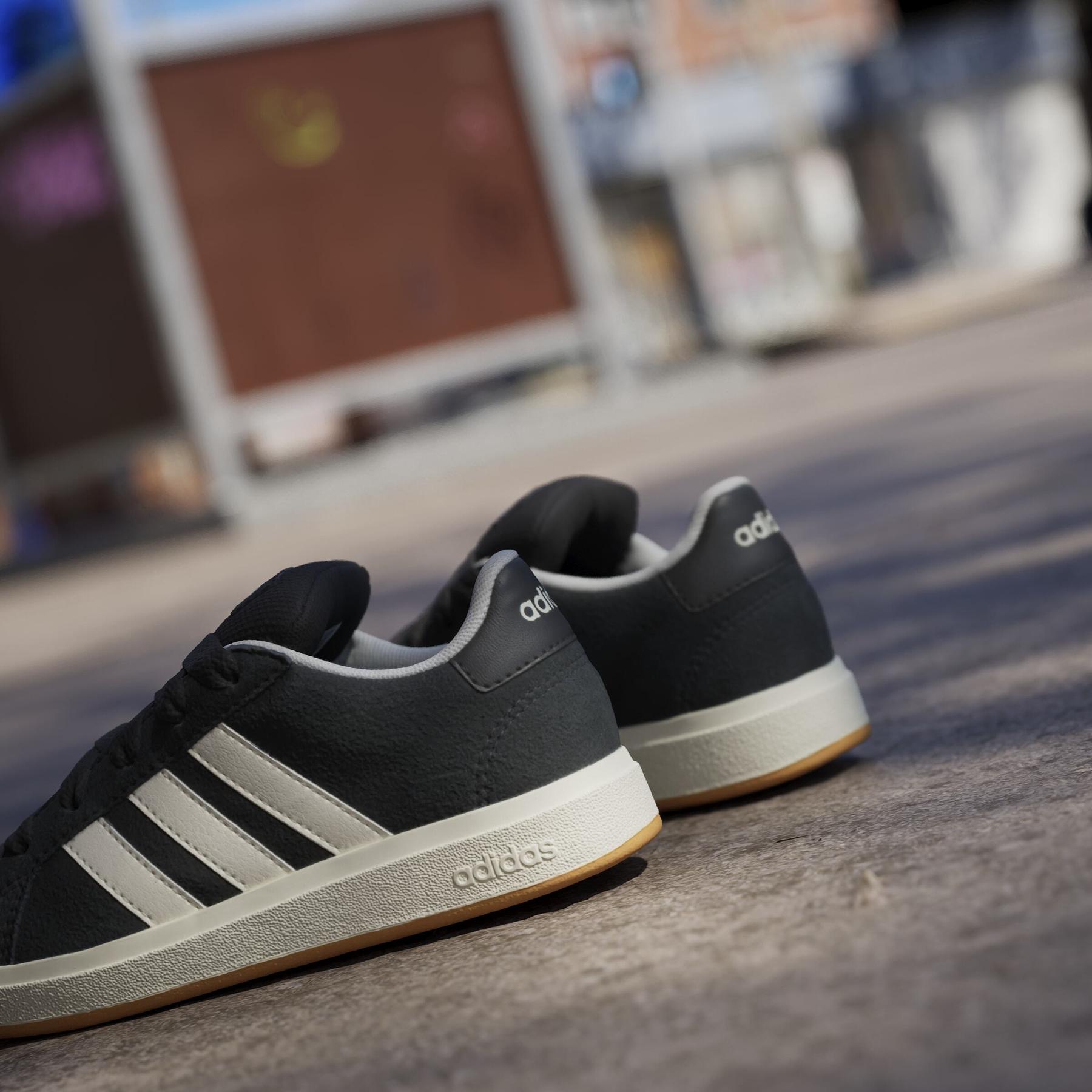 product/a/d/adidas_jh6178_21_footwear_photography_heromrktng_view_9-nw091625.jpg