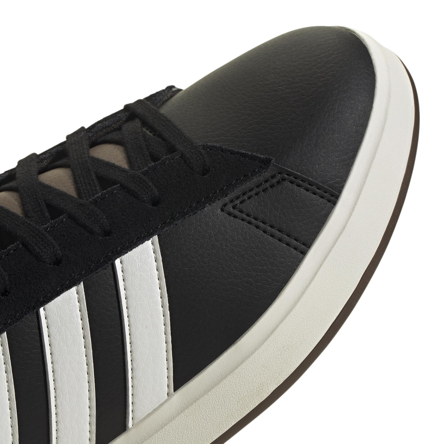 product/a/d/adidas_jh8689_cblack-owhite-earstr_9.jpg