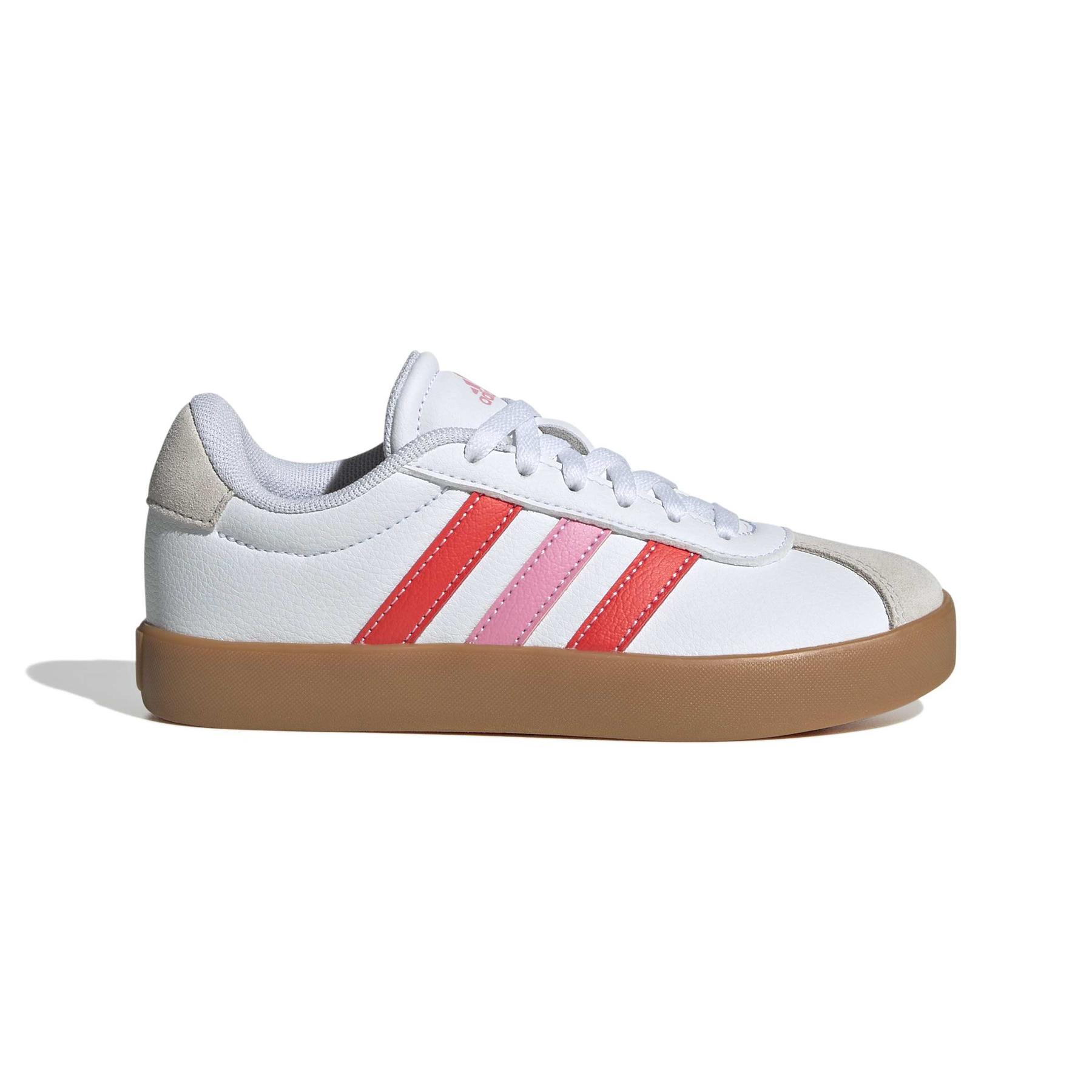 product/a/d/adidas_jh8722_1_footwear_photography_side_lateral_center_view_white-nw091625.jpg