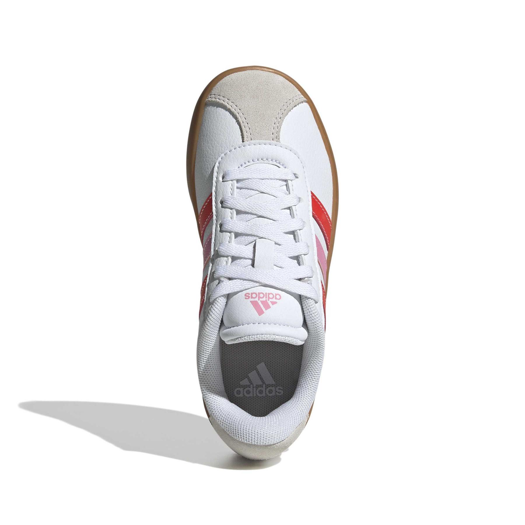product/a/d/adidas_jh8722_3_footwear_photography_top_portrait_view_white-nw091625.jpg