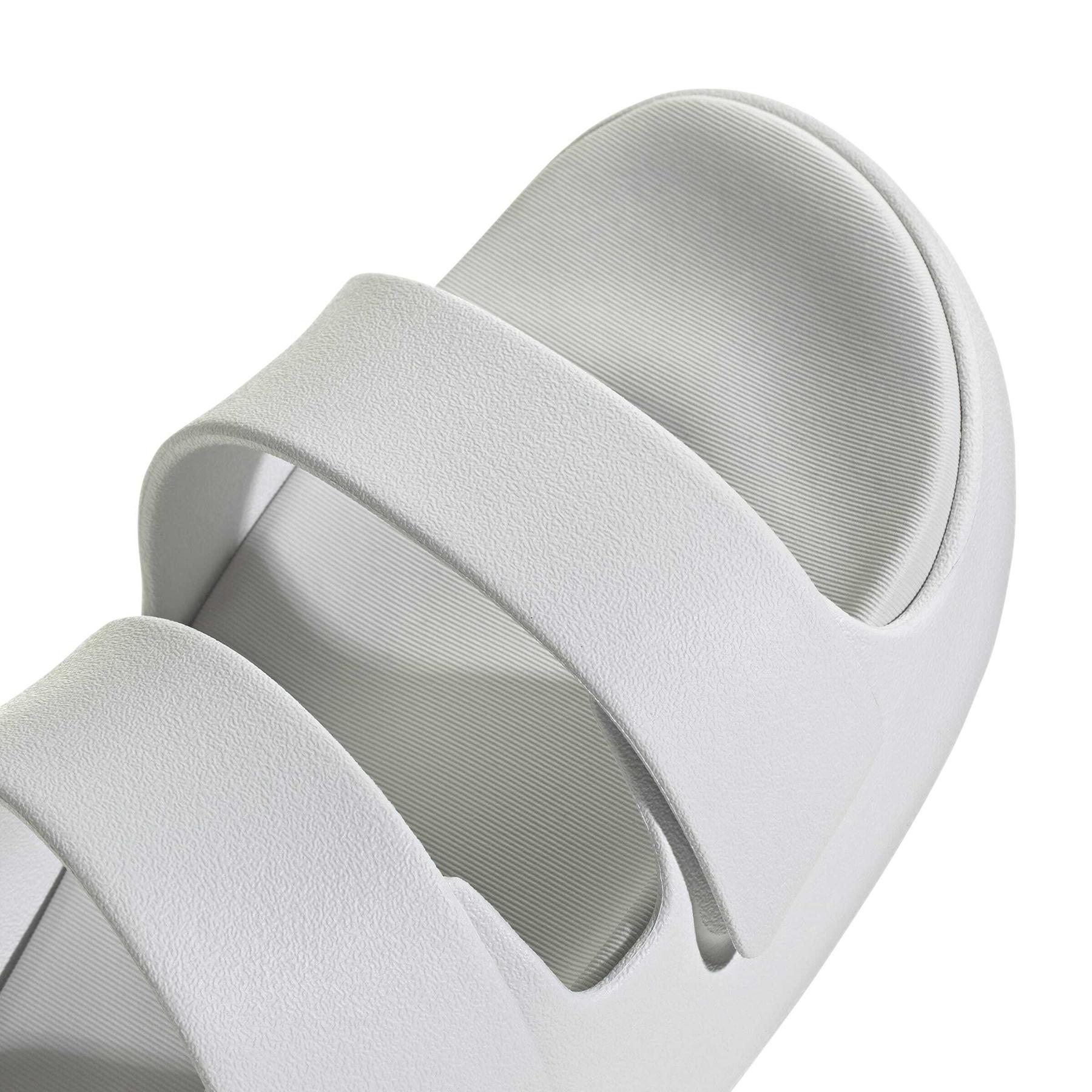 product/a/d/adidas_ji1856_8_footwear_photography_detail_view_1_white-nw091625.jpg