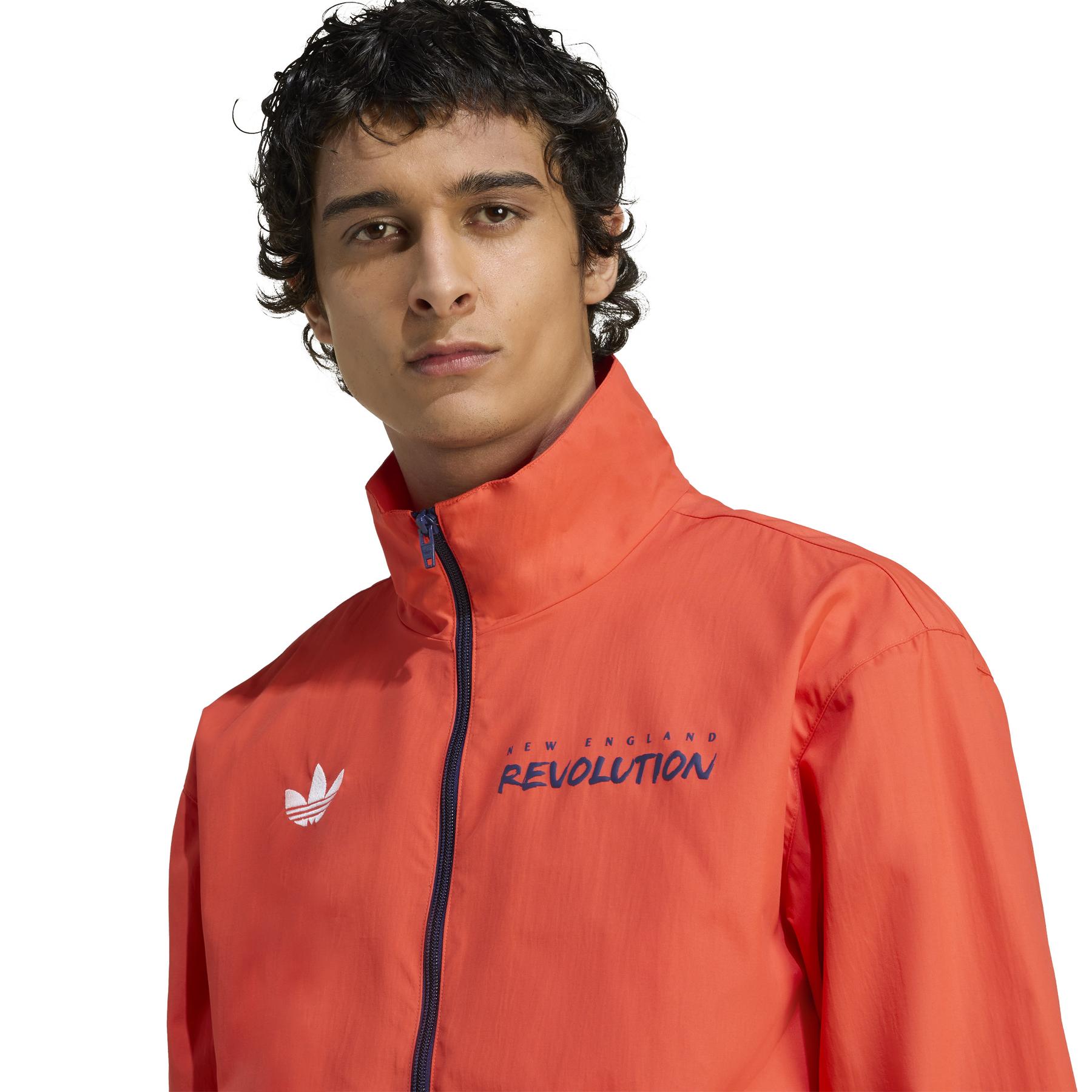 product/a/d/adidas_jm5023_brired-white_5.jpg