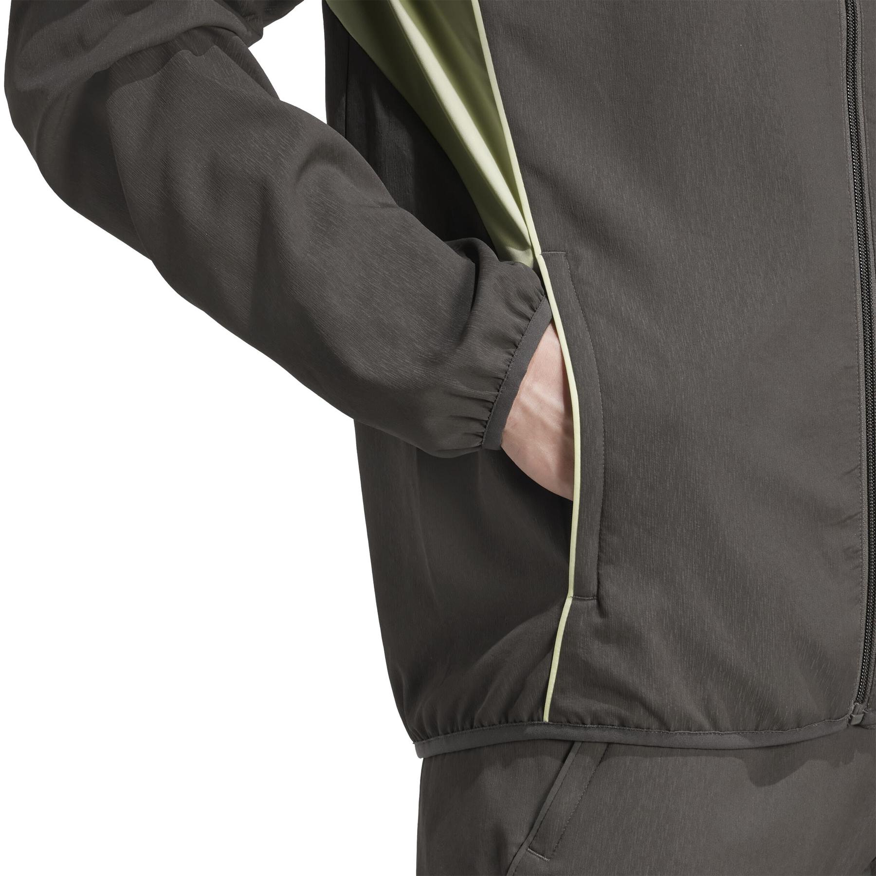 product/a/d/adidas_jp3995_7_apparel_on_model_detail_view_2_white.jpg