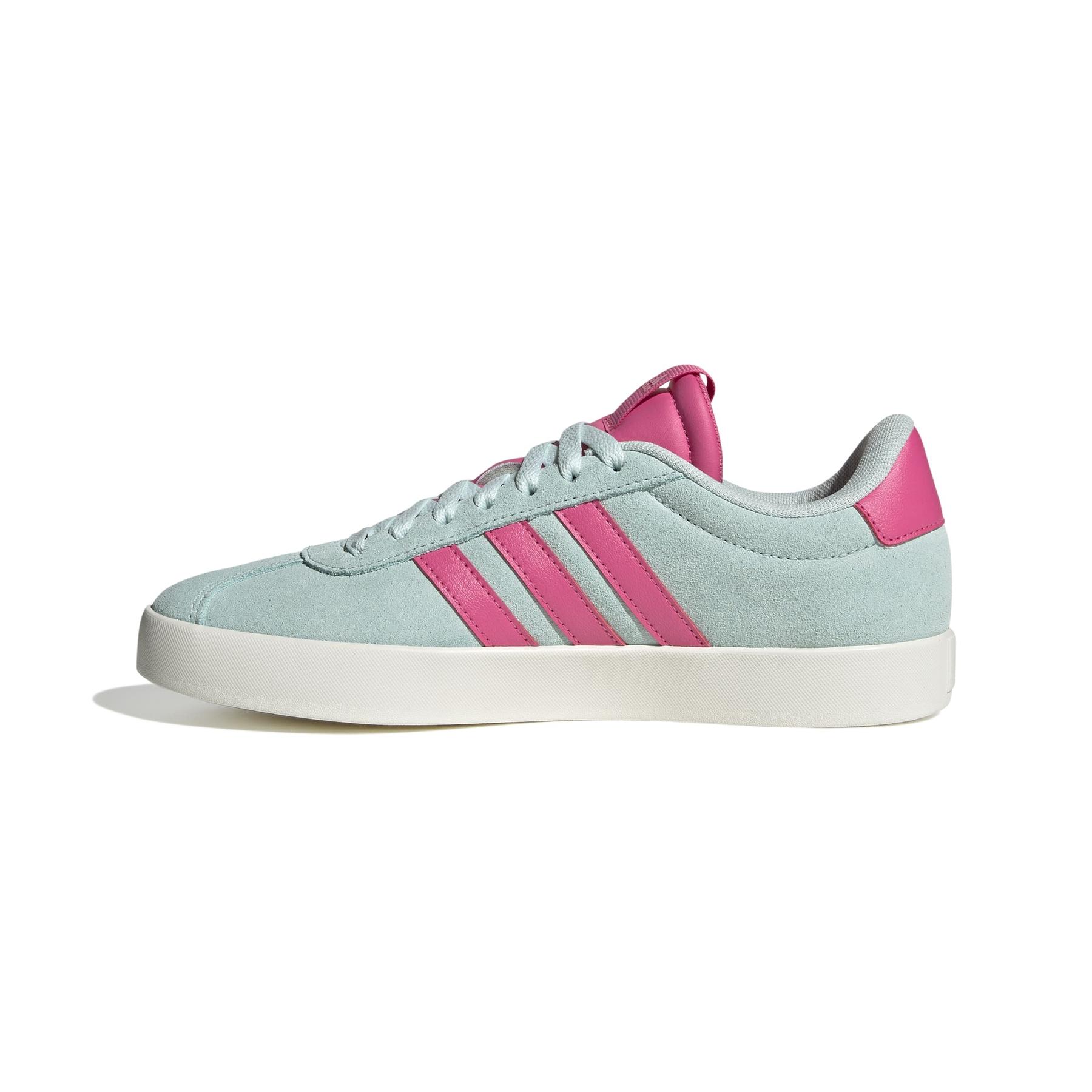 product/a/d/adidas_jp5326_5_footwear_photography_side_medial_center_view_white-nw091625.jpg
