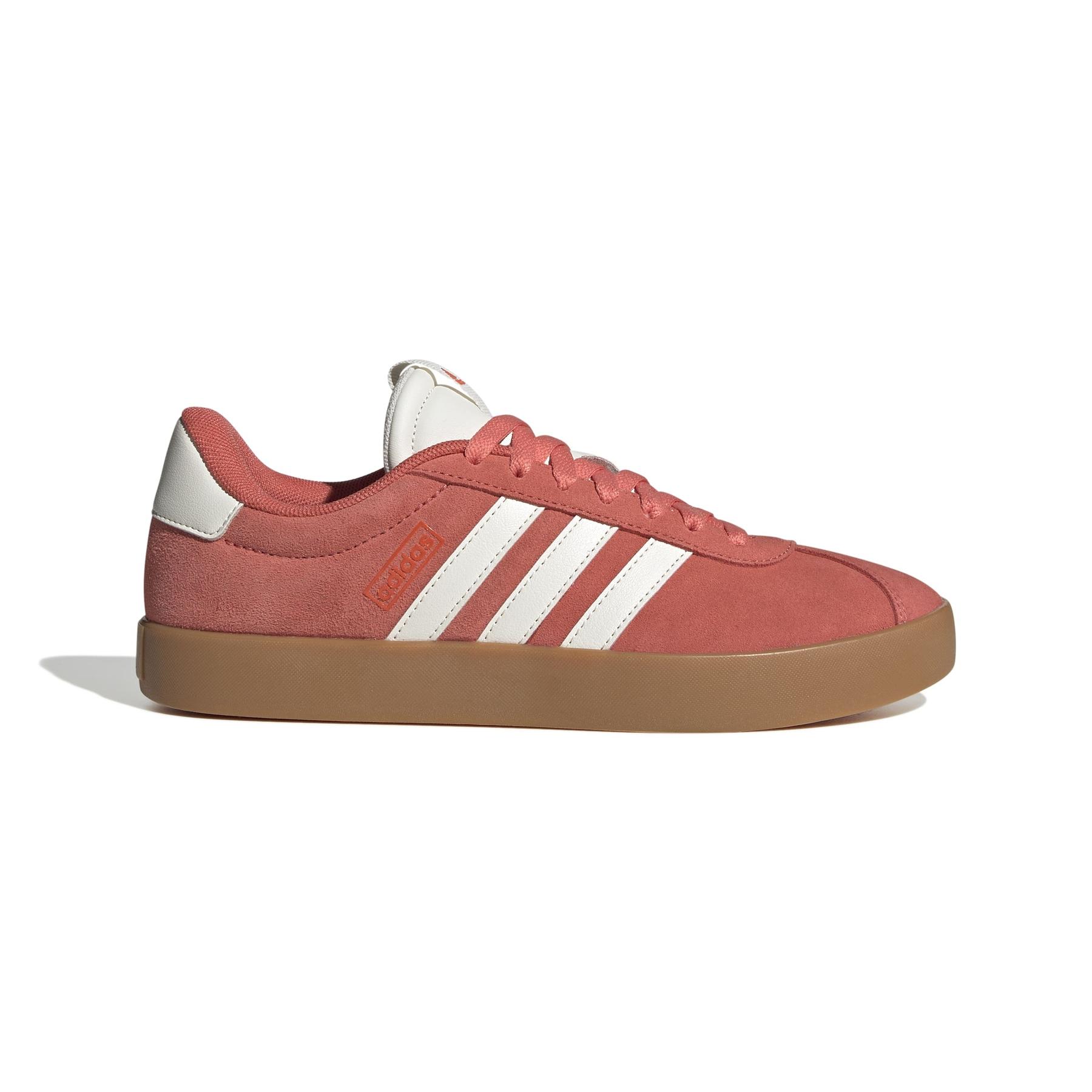 product/a/d/adidas_jp5327_1_footwear_photography_side_lateral_center_view_white-nw091625.jpg