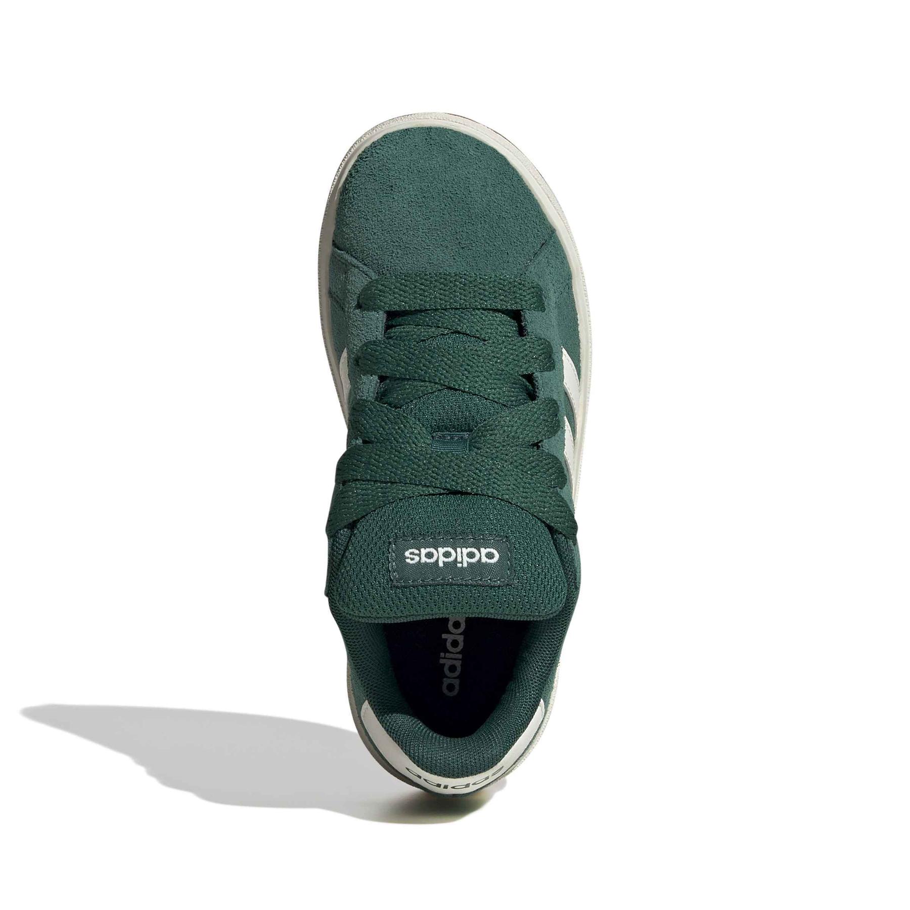 product/a/d/adidas_jp5893_3_footwear_photography_top_portrait_view_white-nw091625.jpg