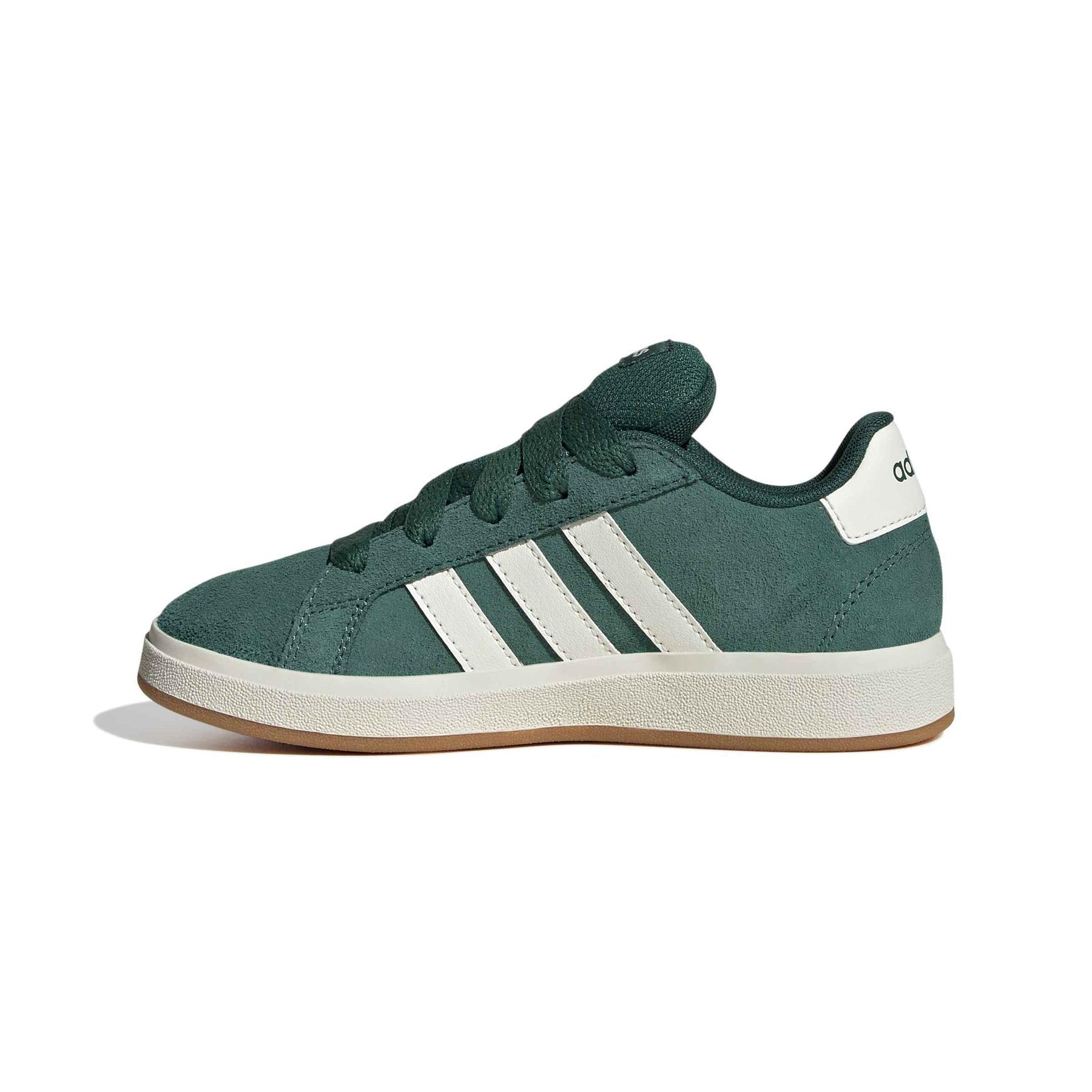 product/a/d/adidas_jp5893_5_footwear_photography_side_medial_center_view_white-nw091625.jpg
