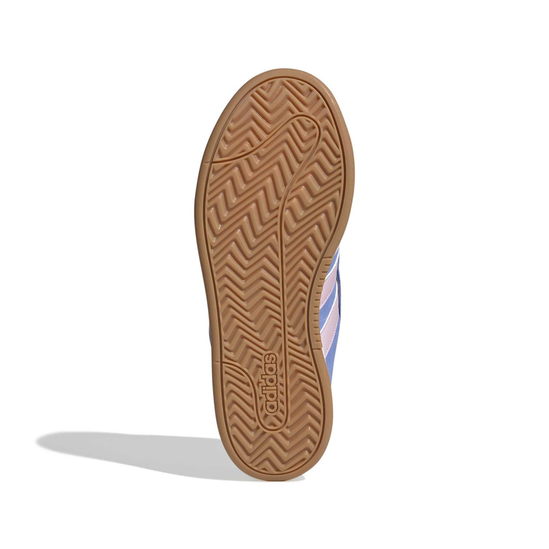 product/a/d/adidas_jq3002_4_footwear_photography_bottom_view_white-nw091625.jpg