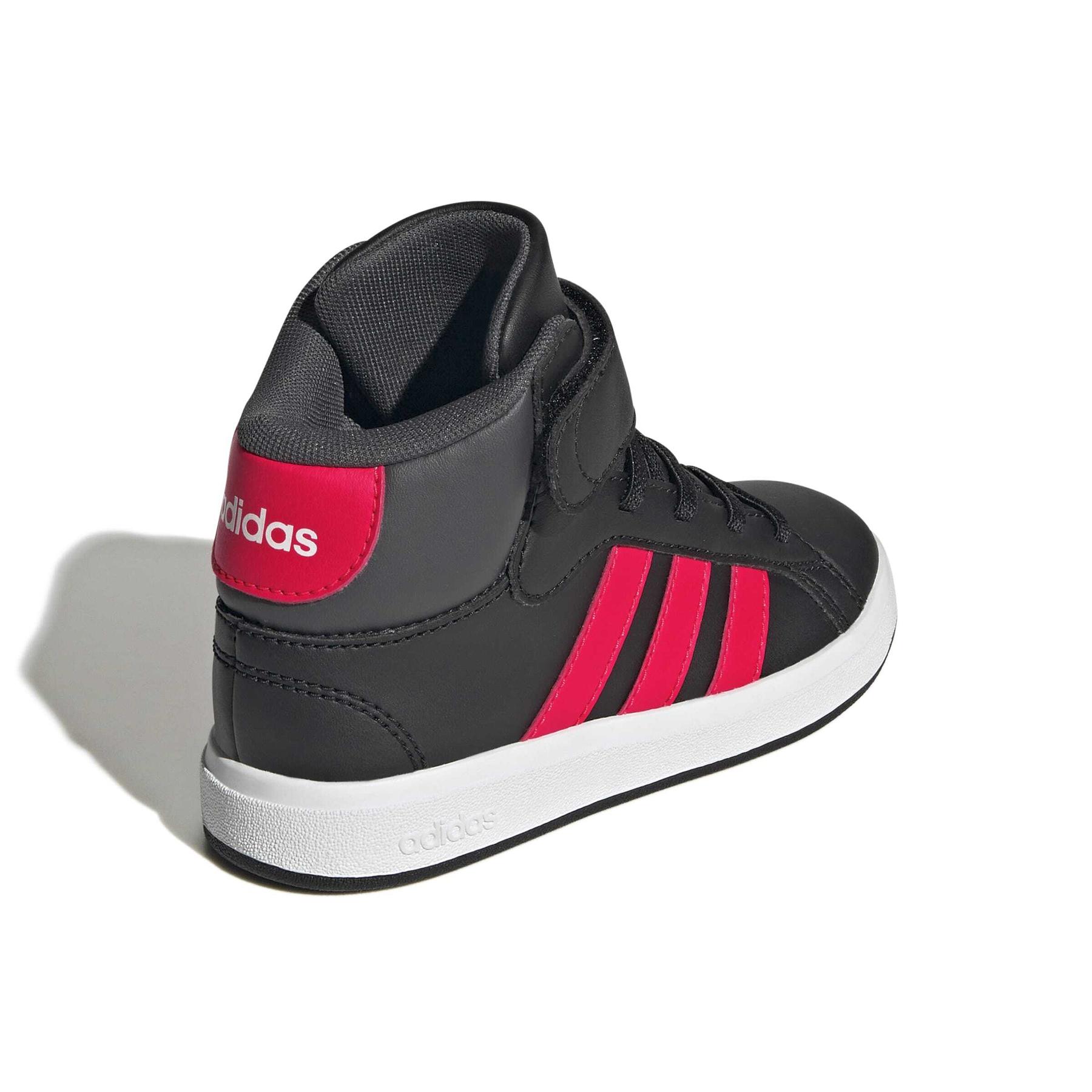 product/a/d/adidas_jr0801_7_footwear_photography_back_lateral_top_view_white-nw091625.jpg