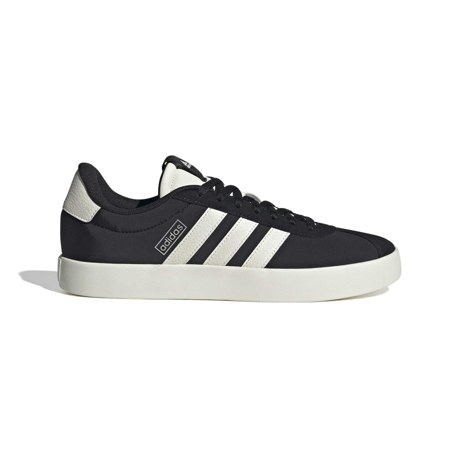 product/a/d/adidas_jr2339_1_footwear_photography_side_lateral_center_view_white-nw091625.jpg