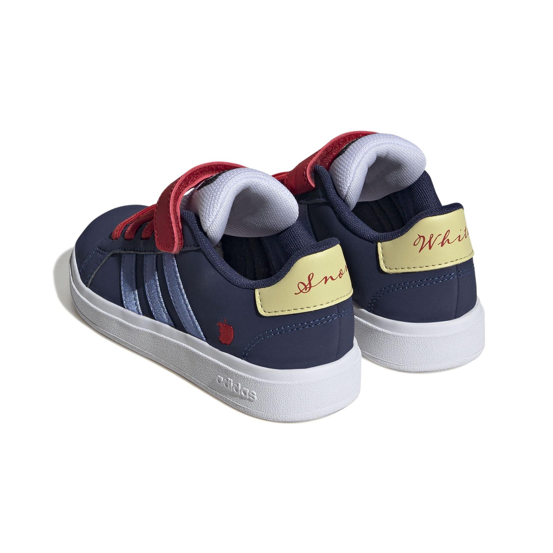 product/a/d/adidas_jr4902_10_footwear_photography_pair_view_white-nw091725.jpg