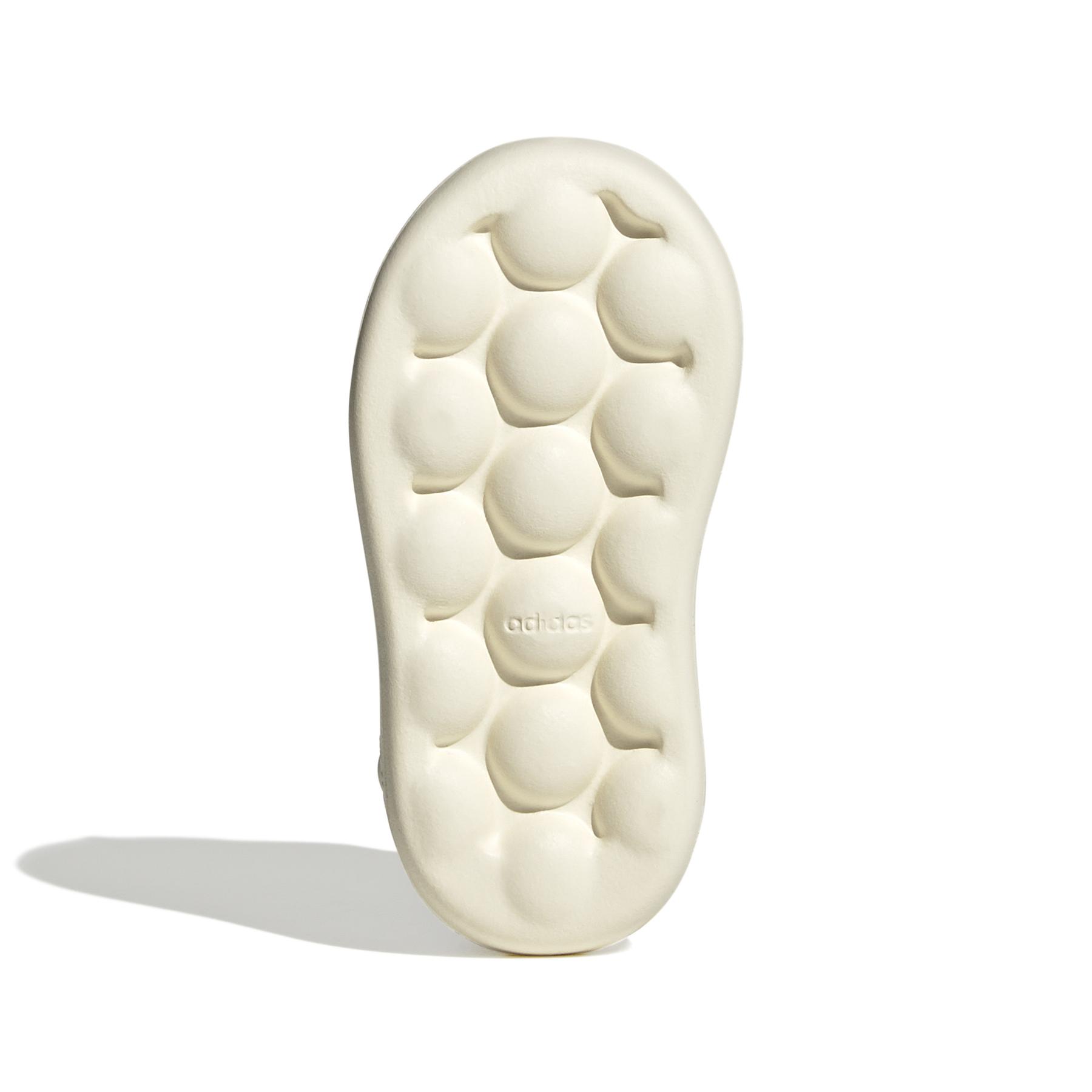 product/a/d/adidas_jr5152_4_footwear_photography_bottom_view_white-nw091725.jpg