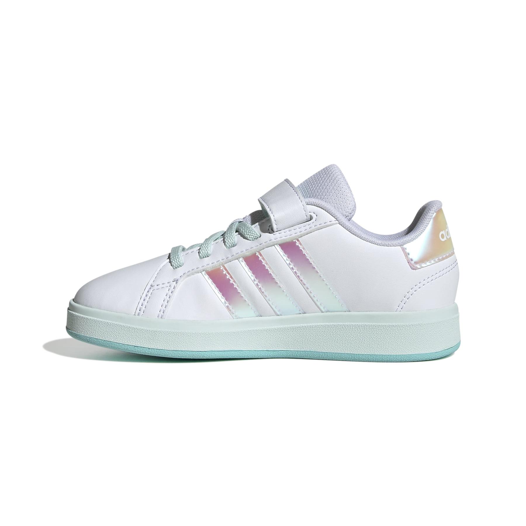 product/a/d/adidas_jr6119_5_footwear_photography_side_medial_center_view_white-nw091725.jpg