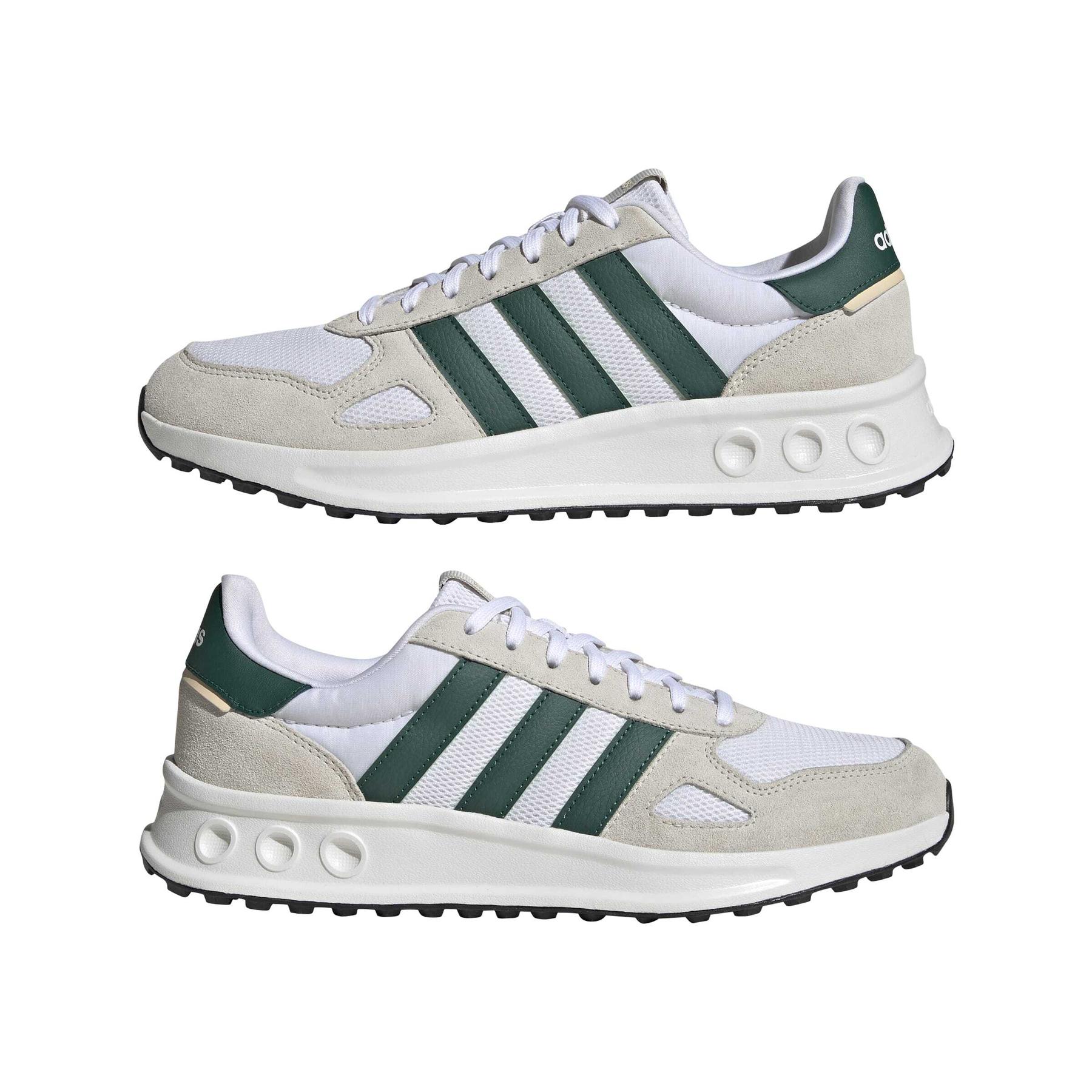 product/a/d/adidas_jr8713_10_footwear_photography_mirrored_pair_view_white-nw091725.jpg