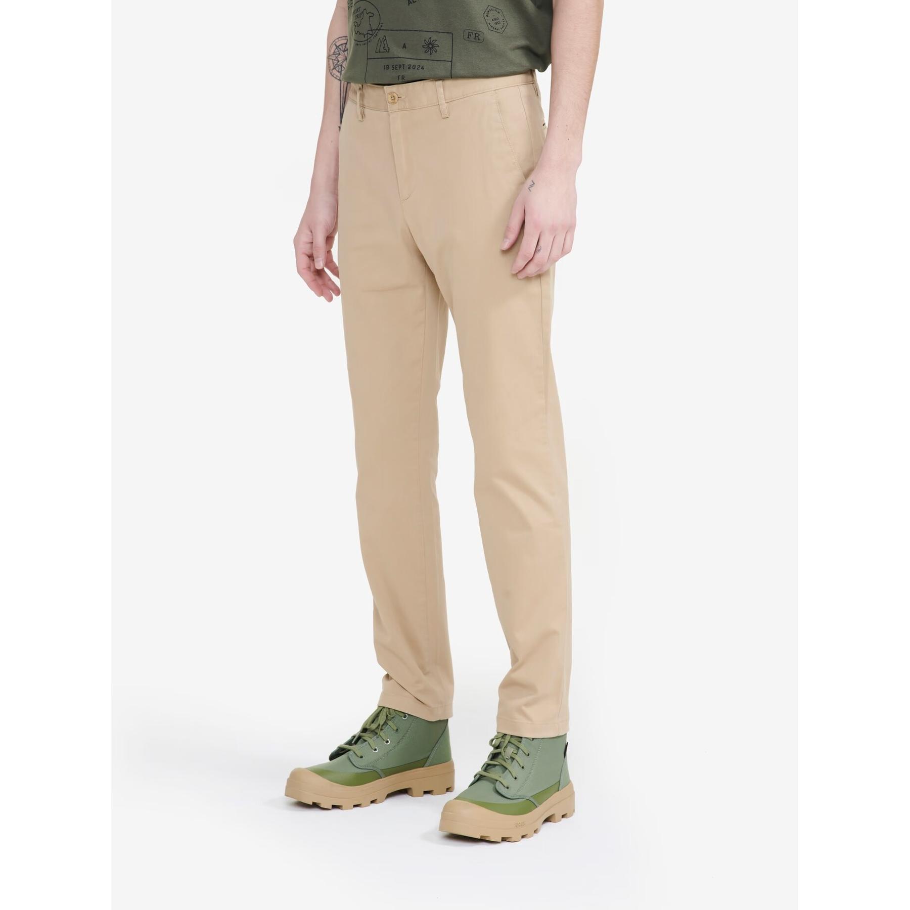 product/a/i/aigle_av652_1.jpg