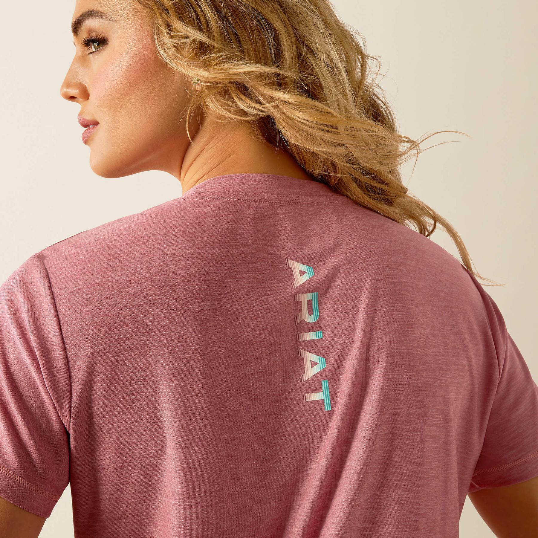 product/a/r/ariat_10054528_rose-wine_3.jpg