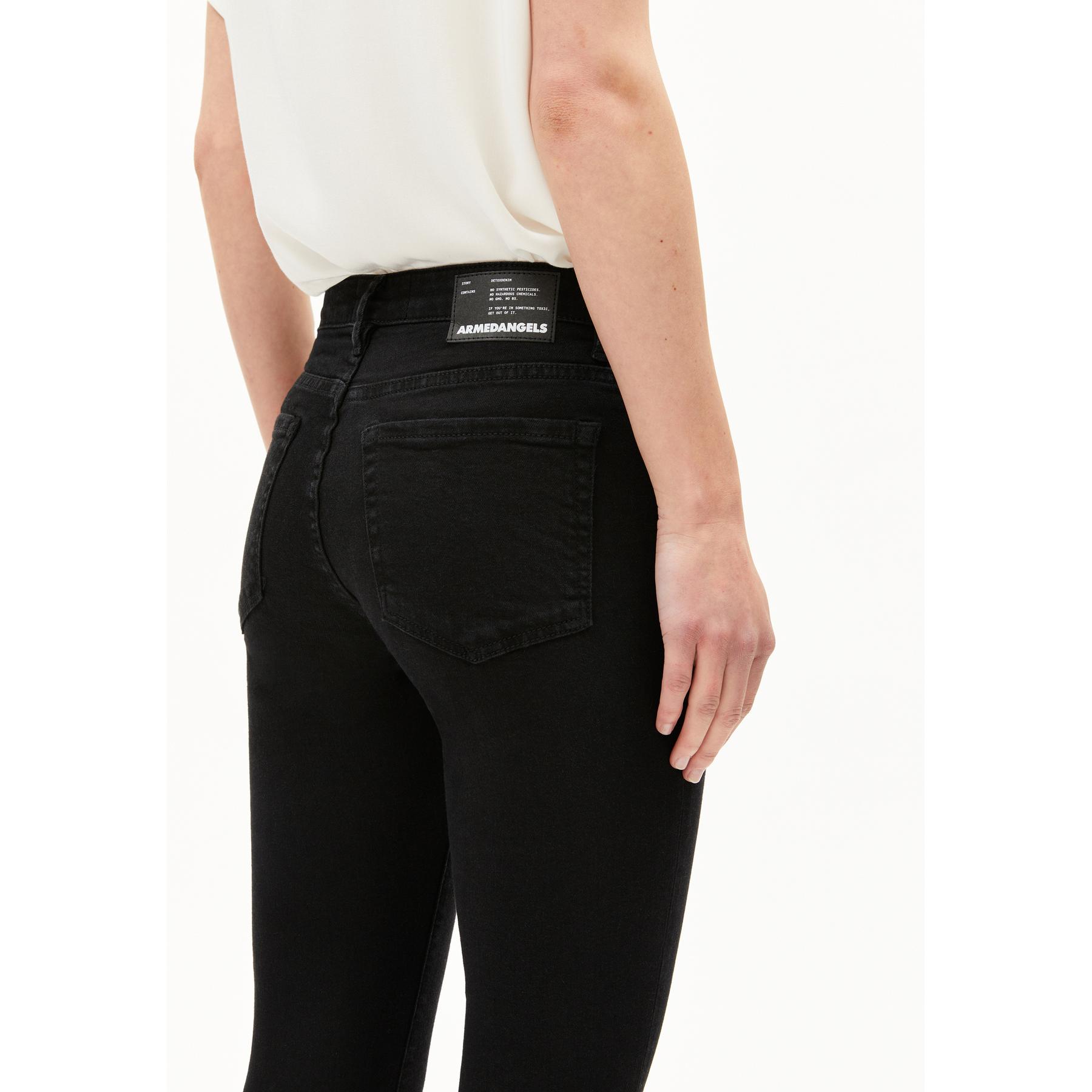 product/a/r/armedangels_30007576-520_rinse-black_5.jpg